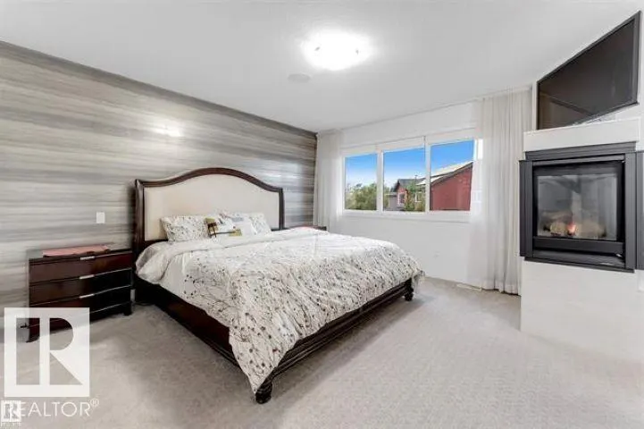 718 CHARLESWORTH Way