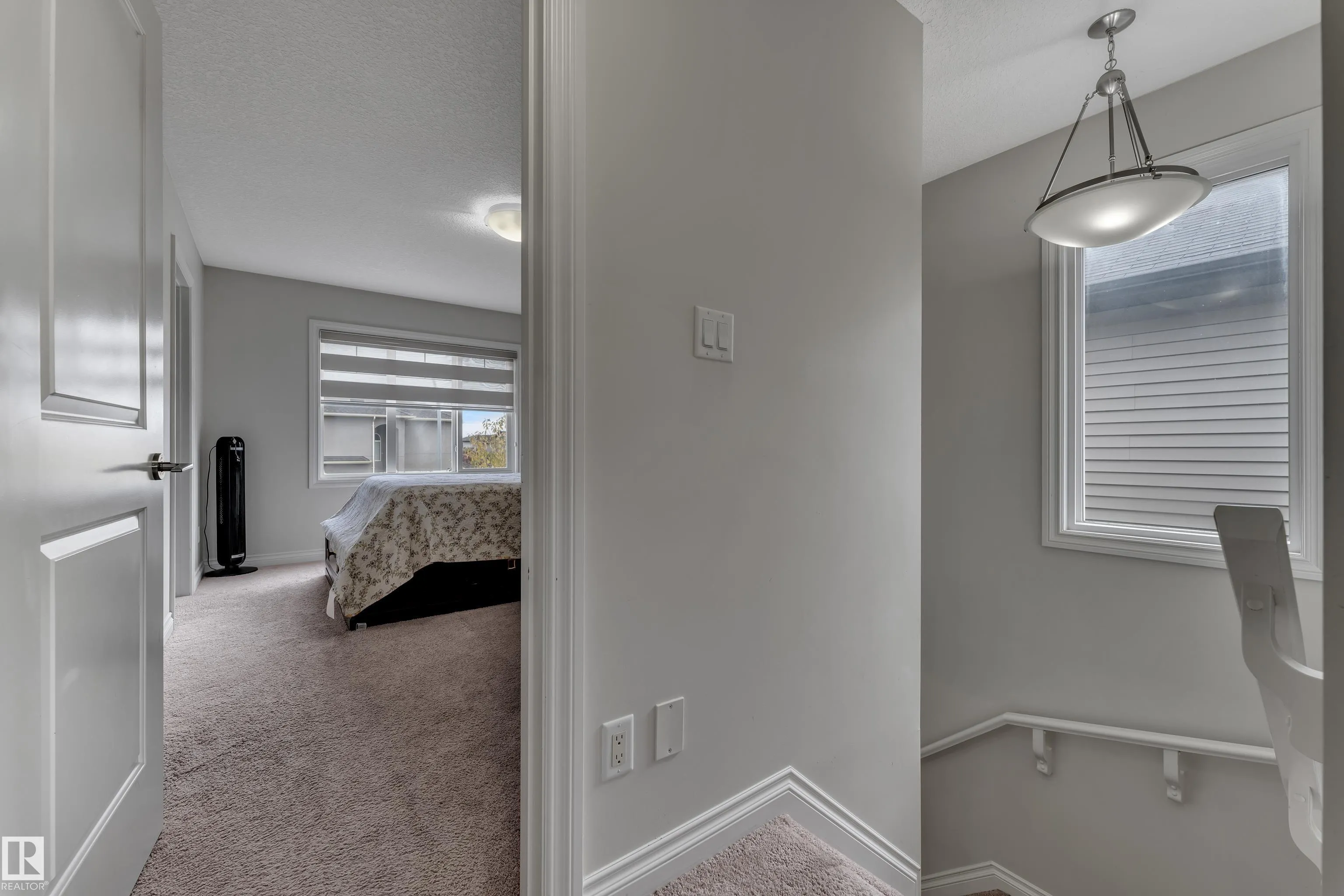 1208 33A Street
