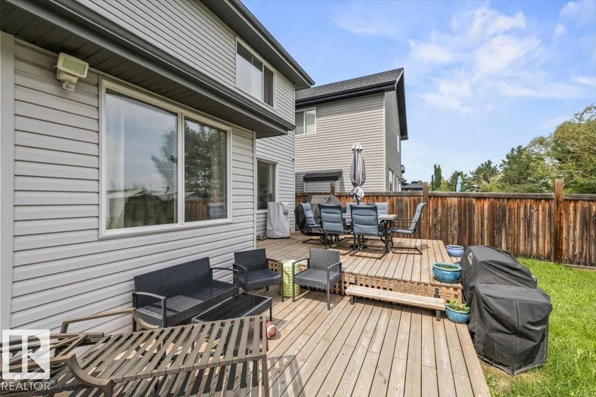 104 BECKER Crescent