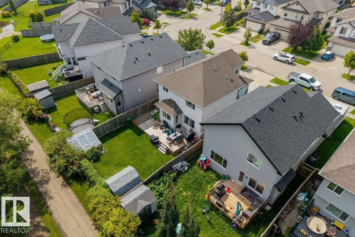 104 BECKER Crescent