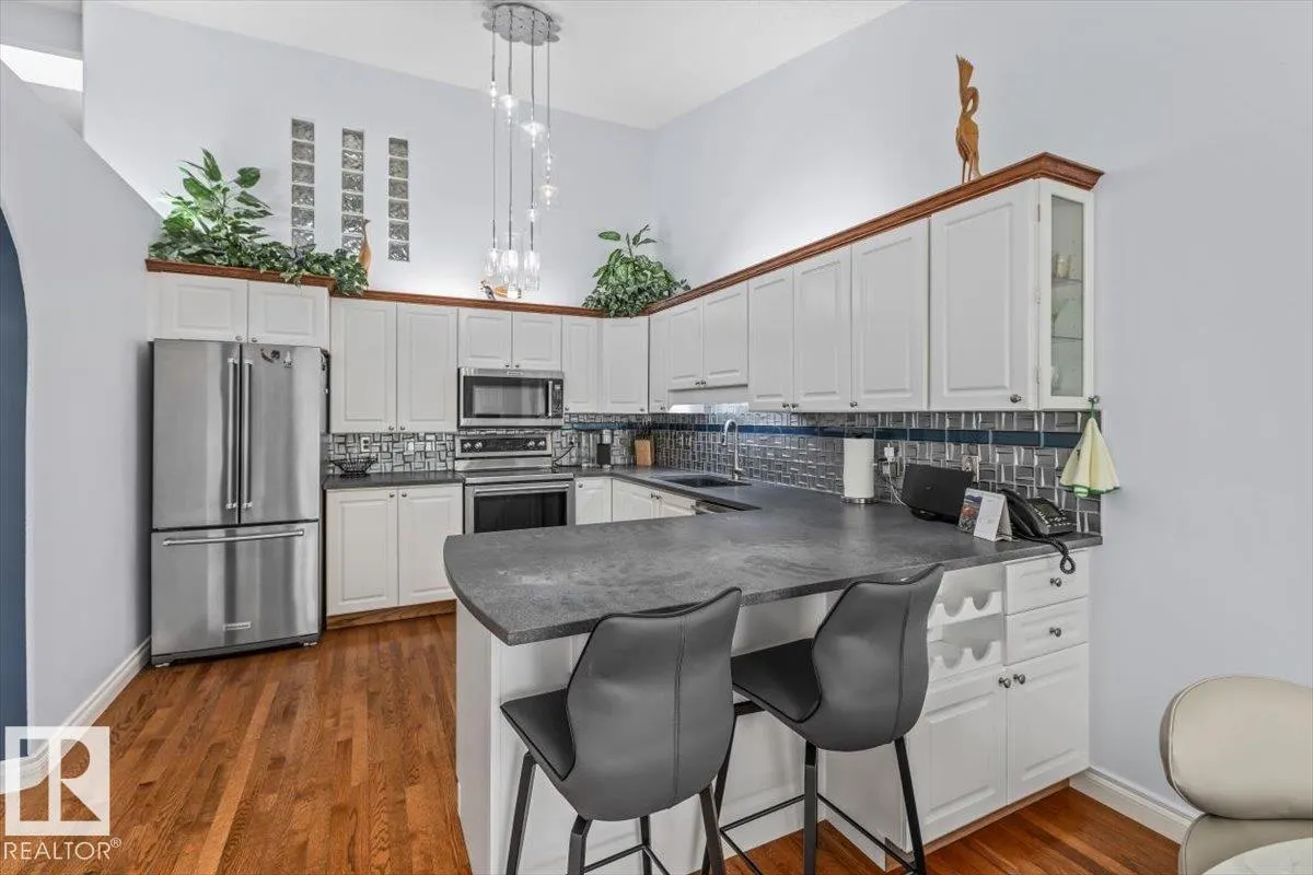85 GERVAIS Road