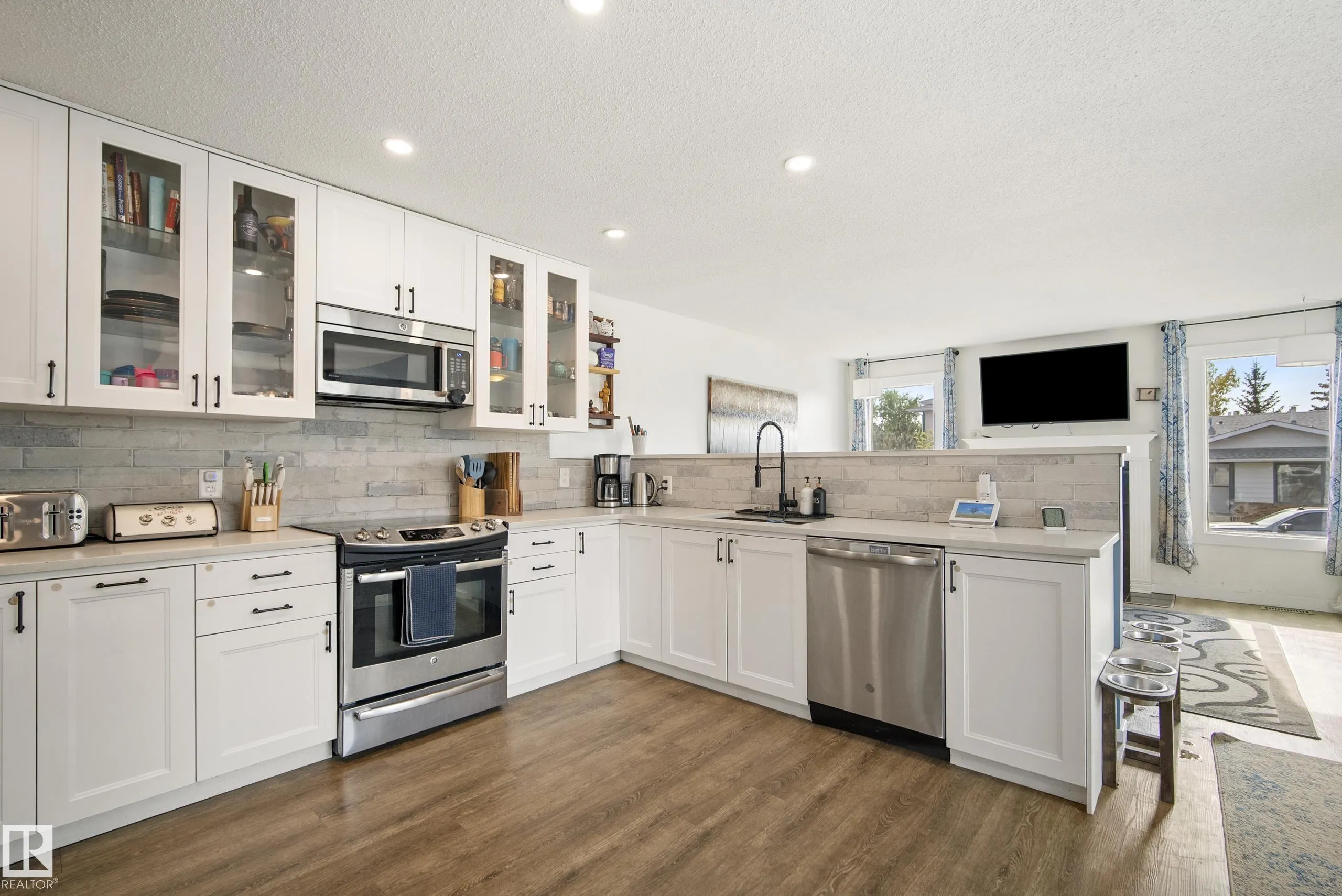 18024 73 Avenue