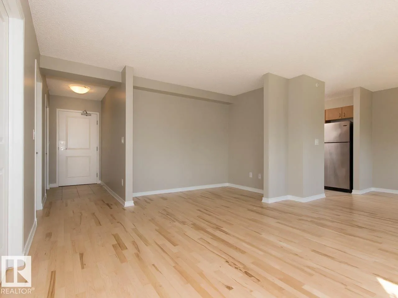 10303 105 Street