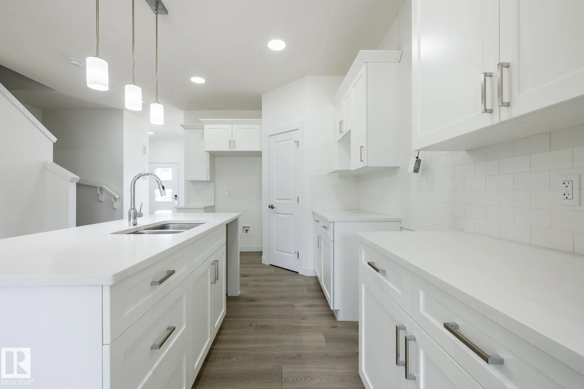 612 Ashgrove Circle