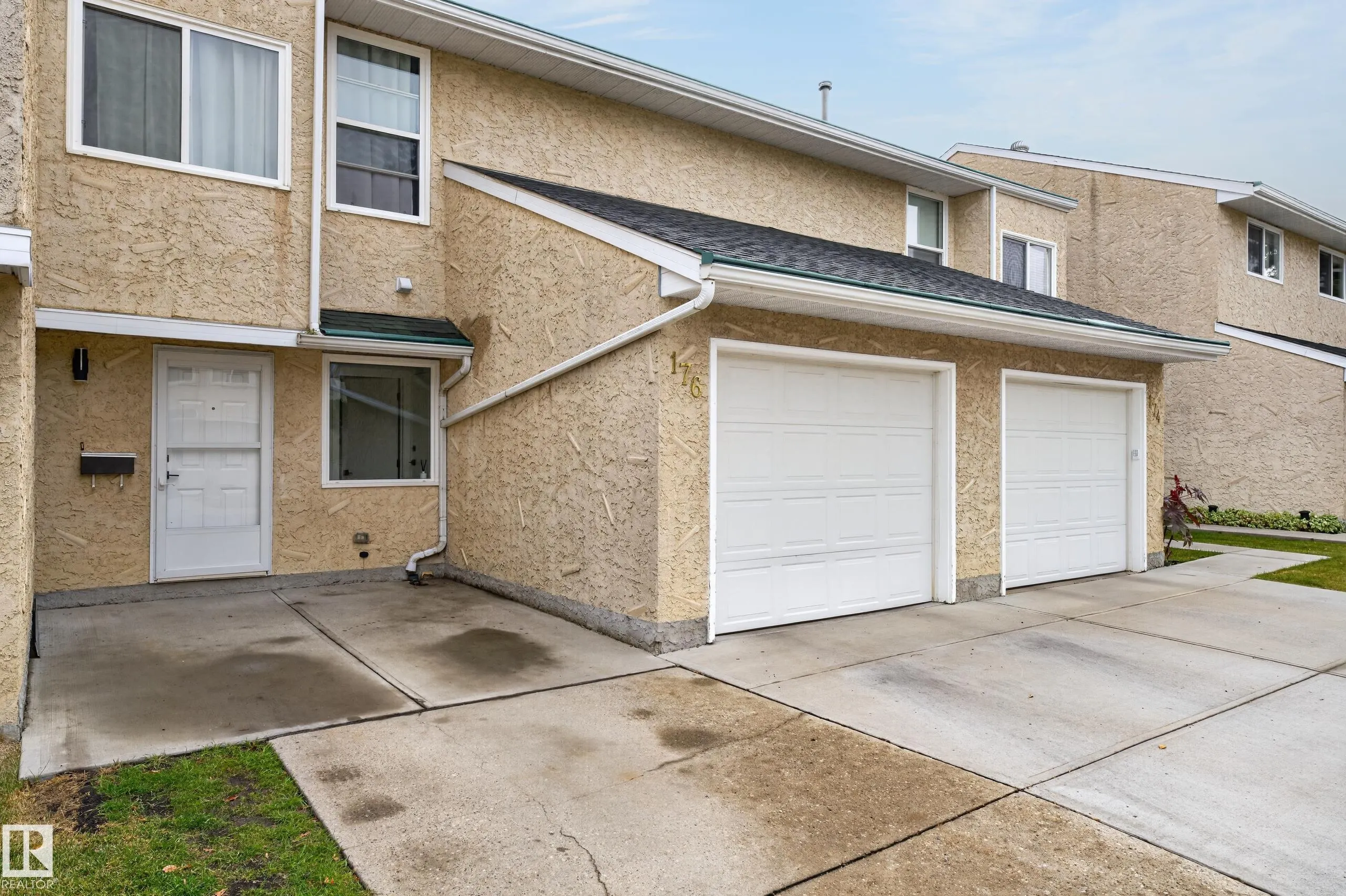 176 CALLINGWOOD Place
