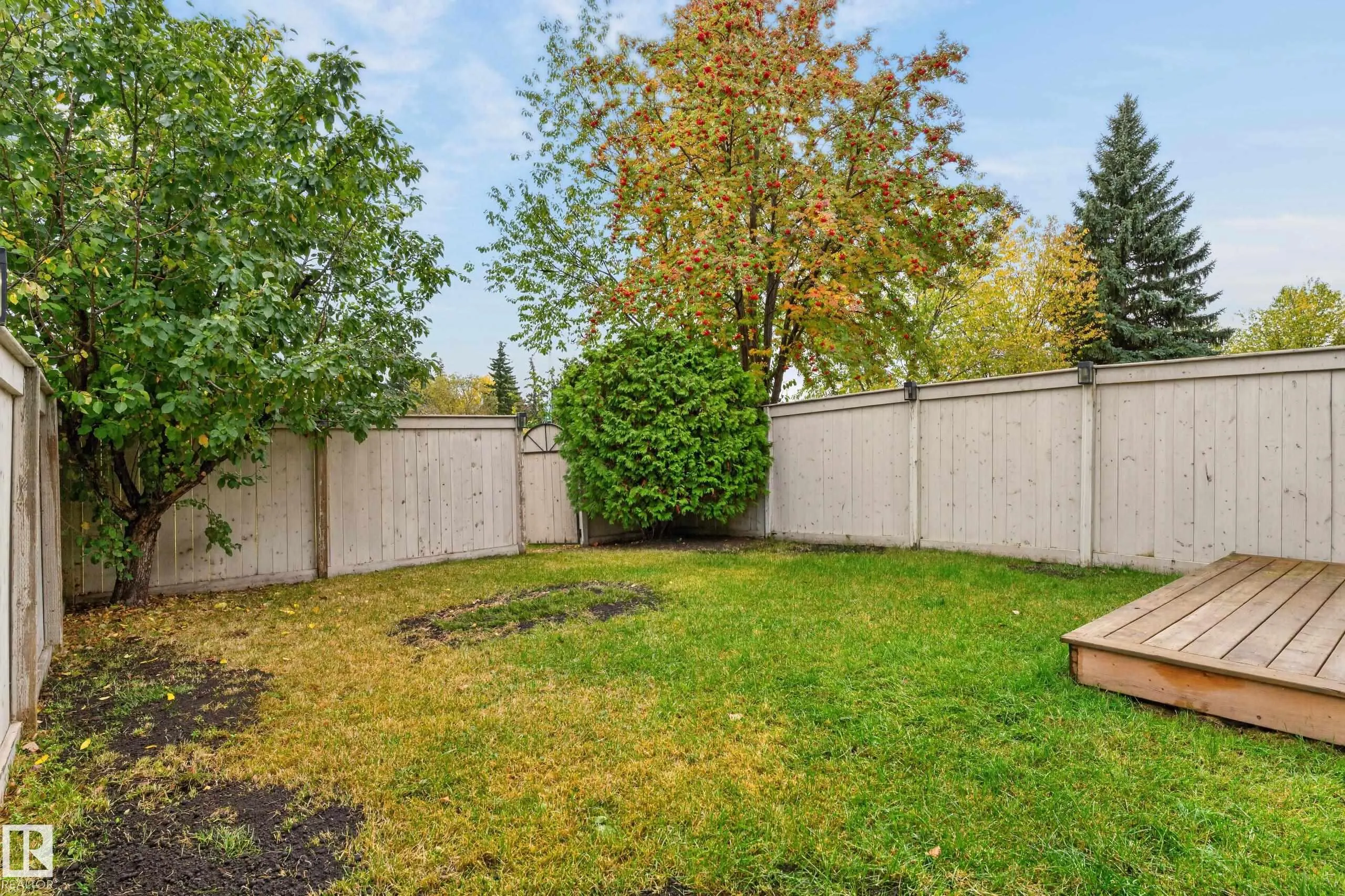 176 CALLINGWOOD Place