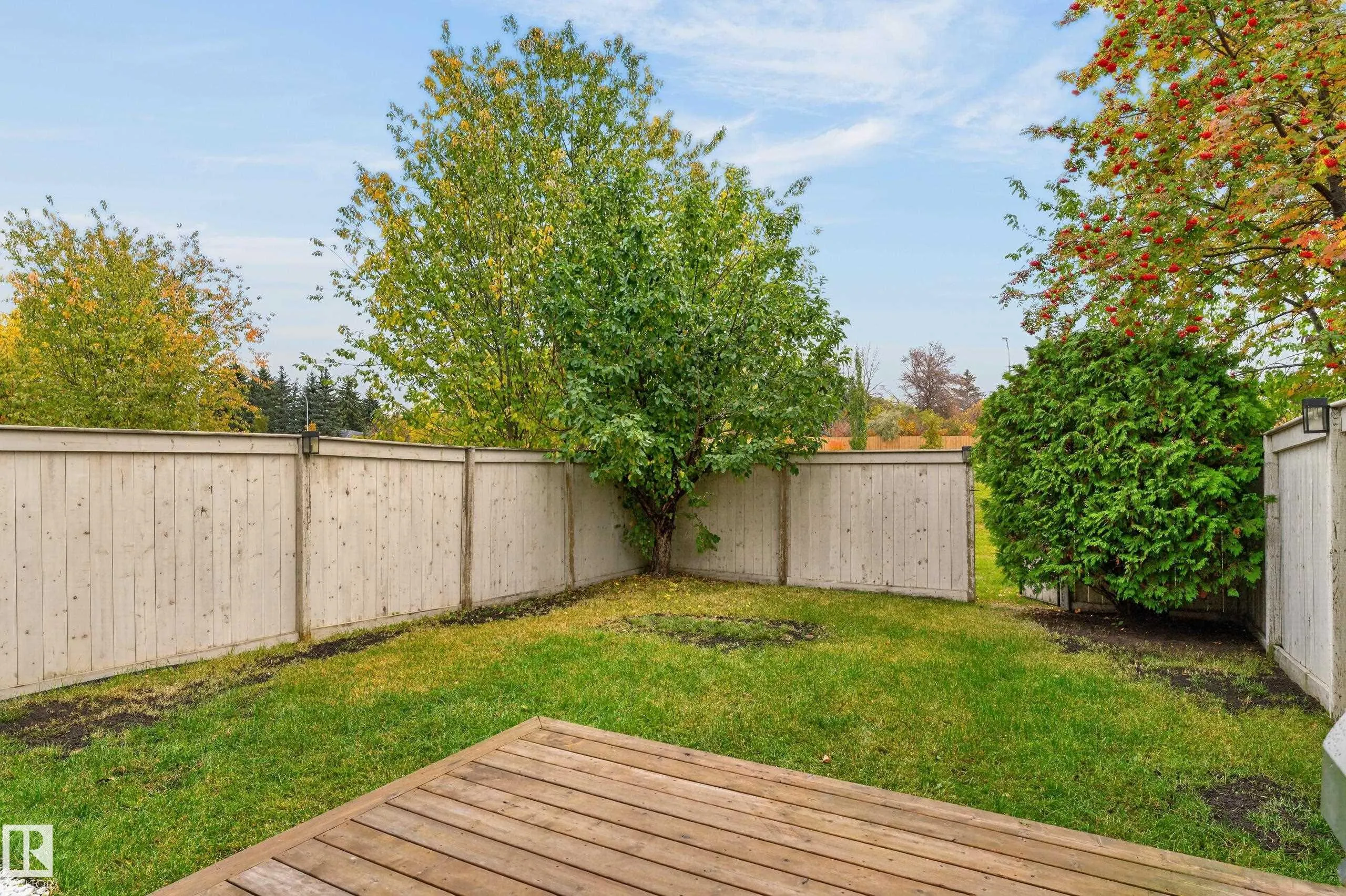 176 CALLINGWOOD Place