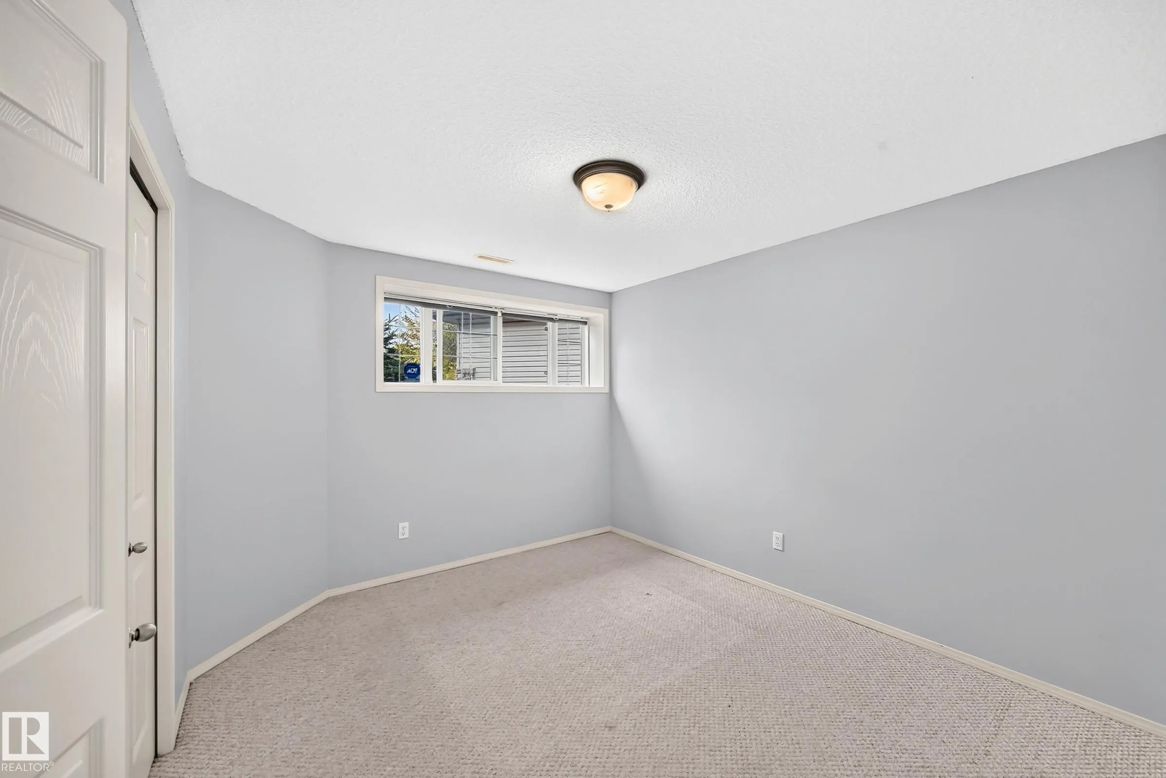 21206 88A Avenue