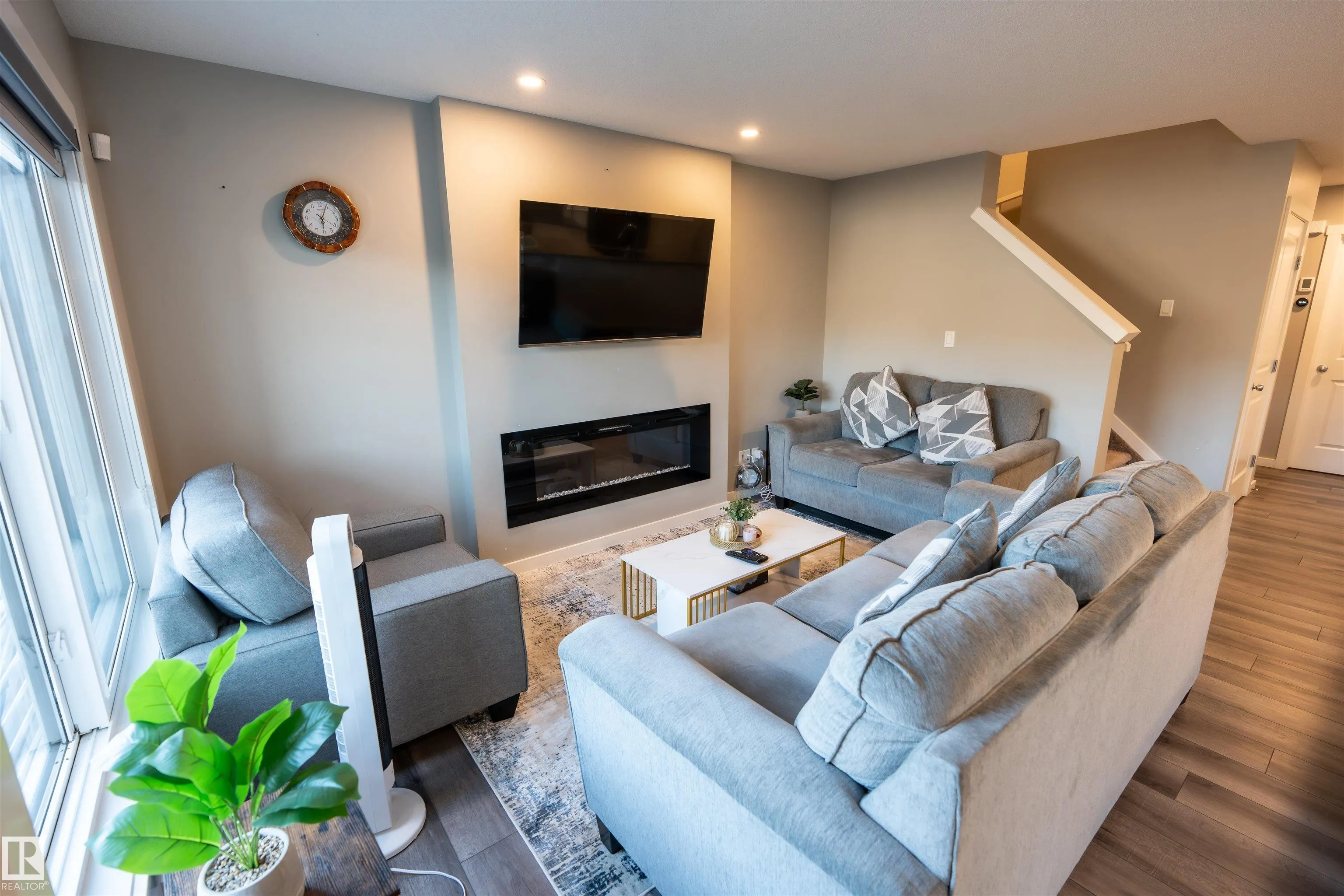 2310 WONNACOTT Crescent