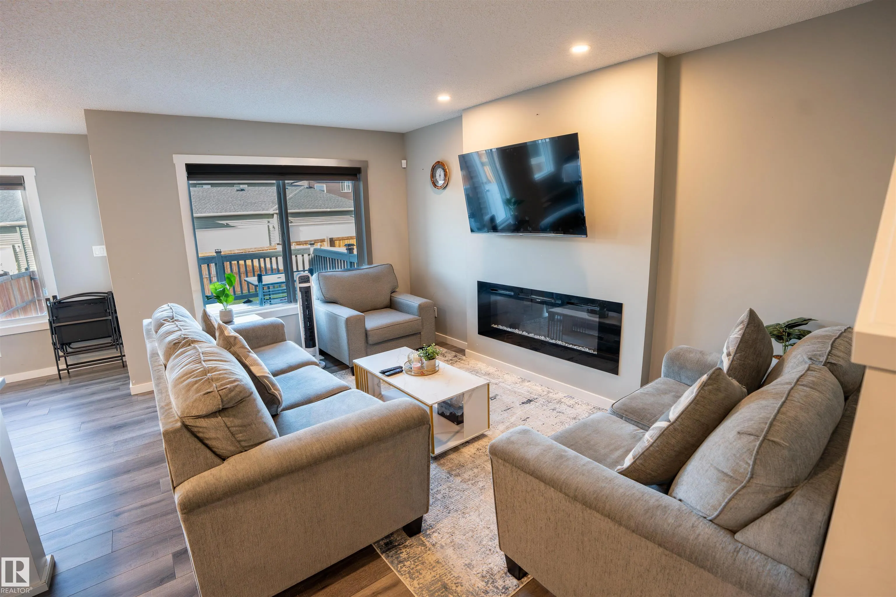 2310 WONNACOTT Crescent