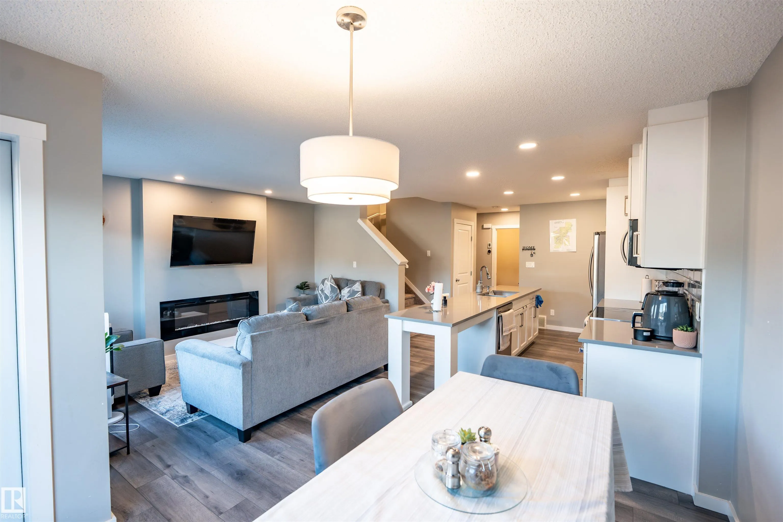 2310 WONNACOTT Crescent