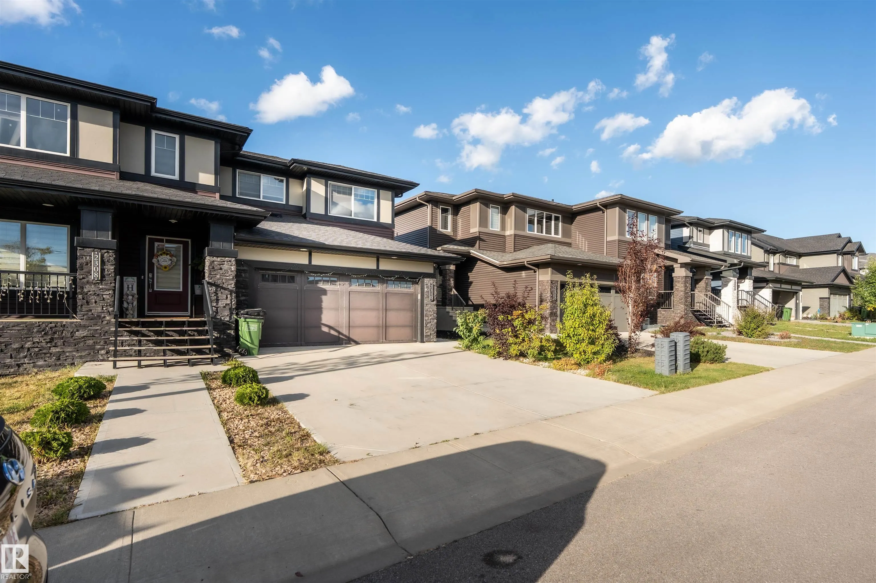 2310 WONNACOTT Crescent
