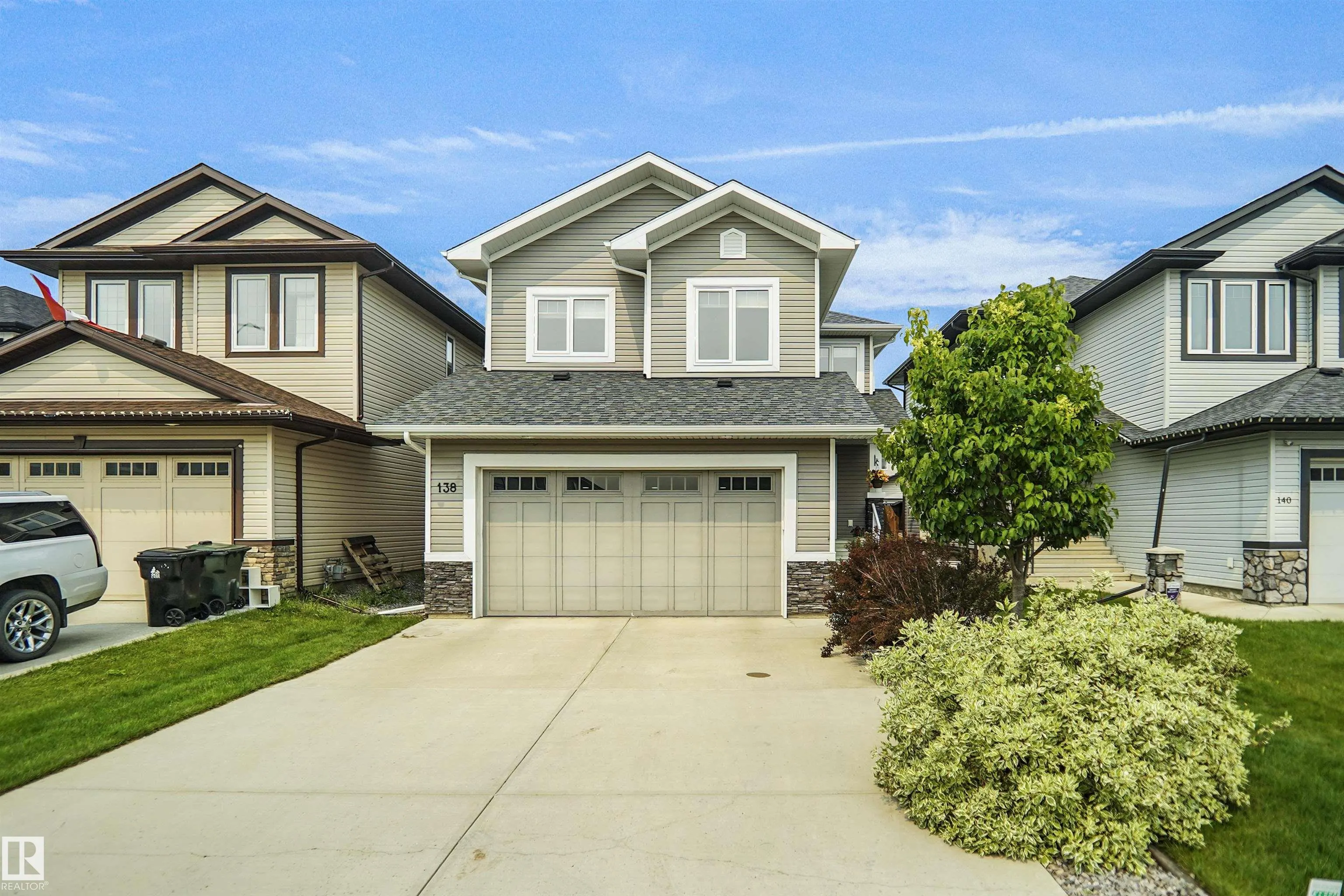 138 HENDERSON Link