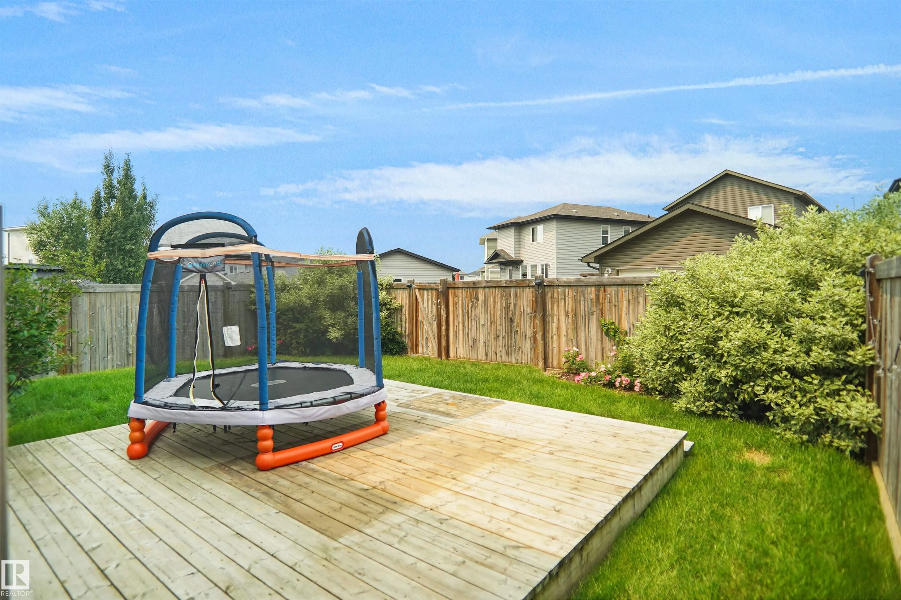 138 HENDERSON Link