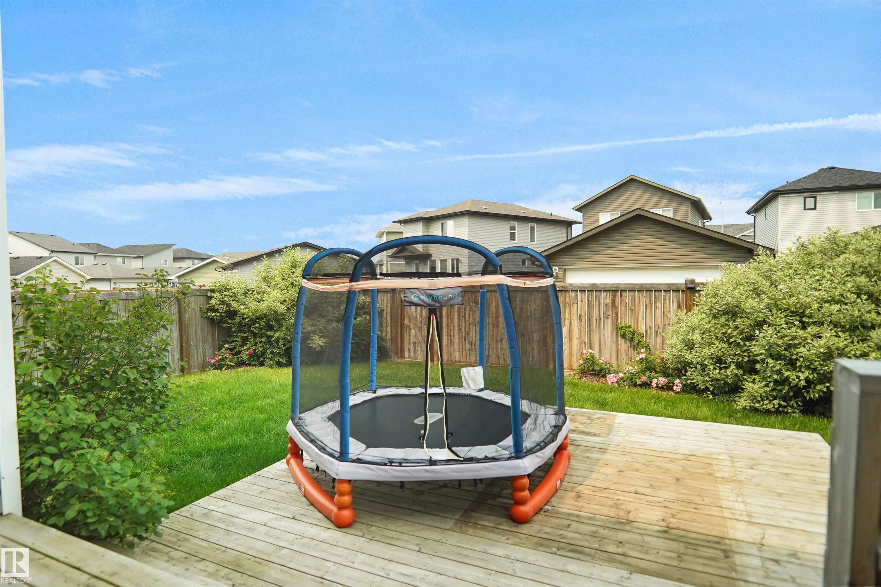 138 HENDERSON Link