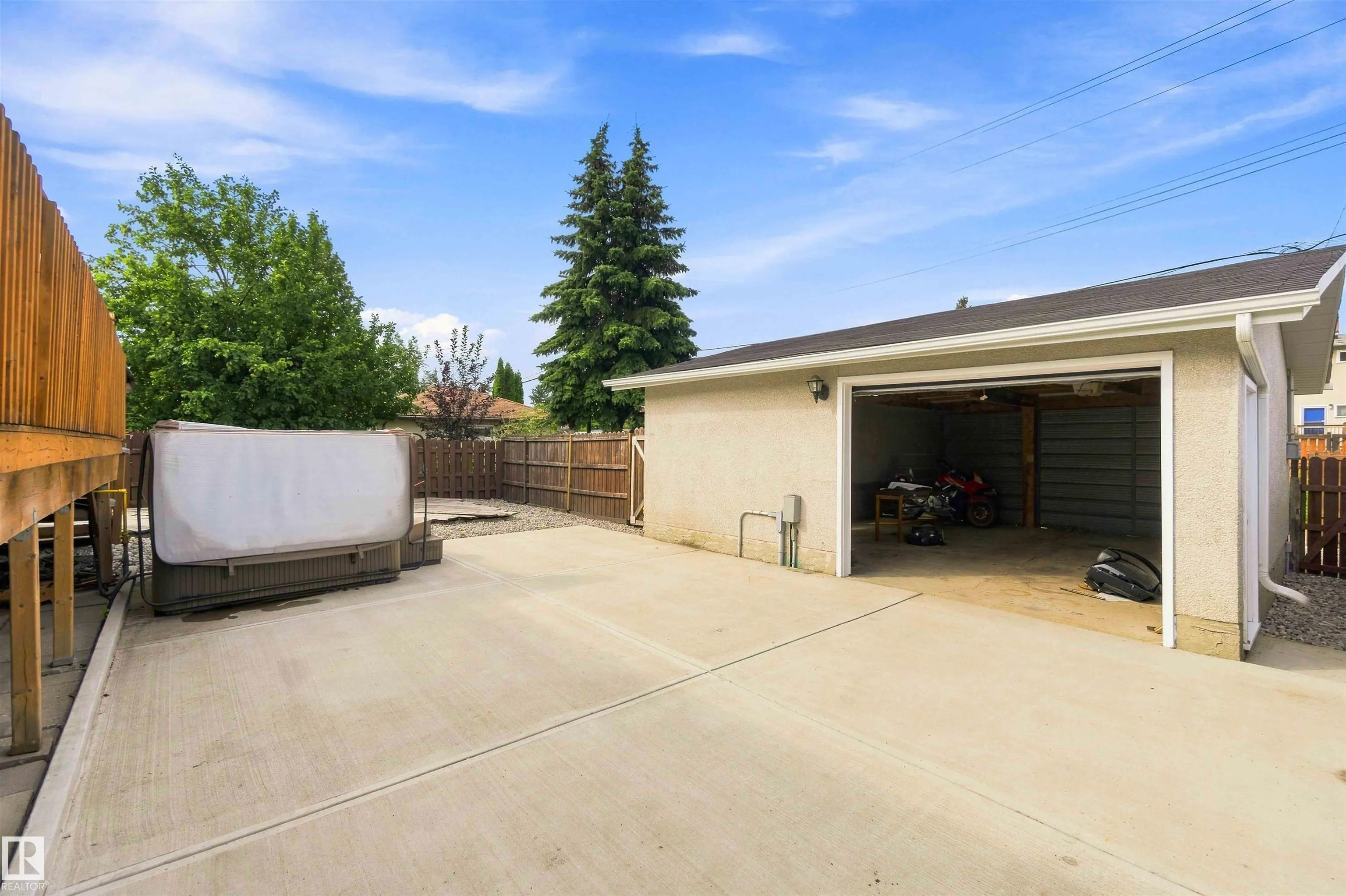 13820 63 Street