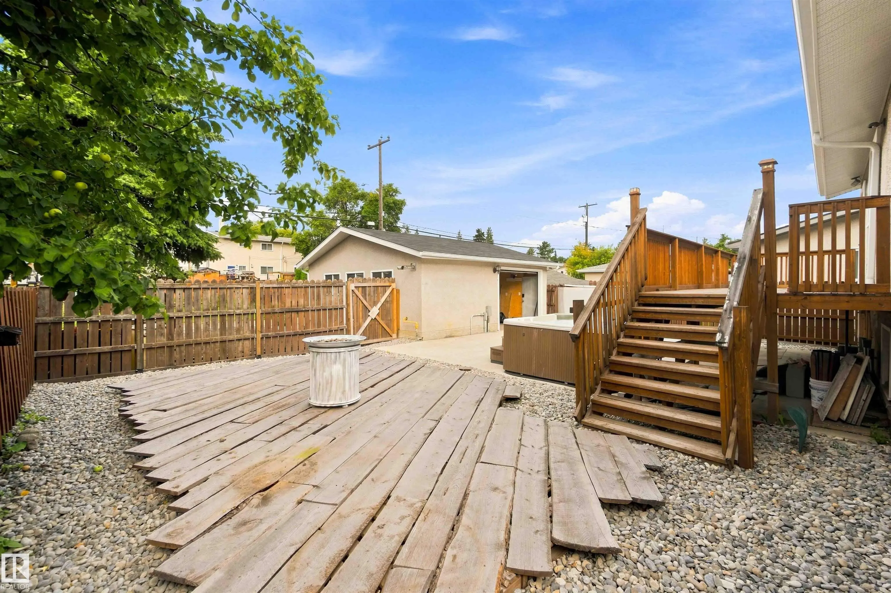 13820 63 Street