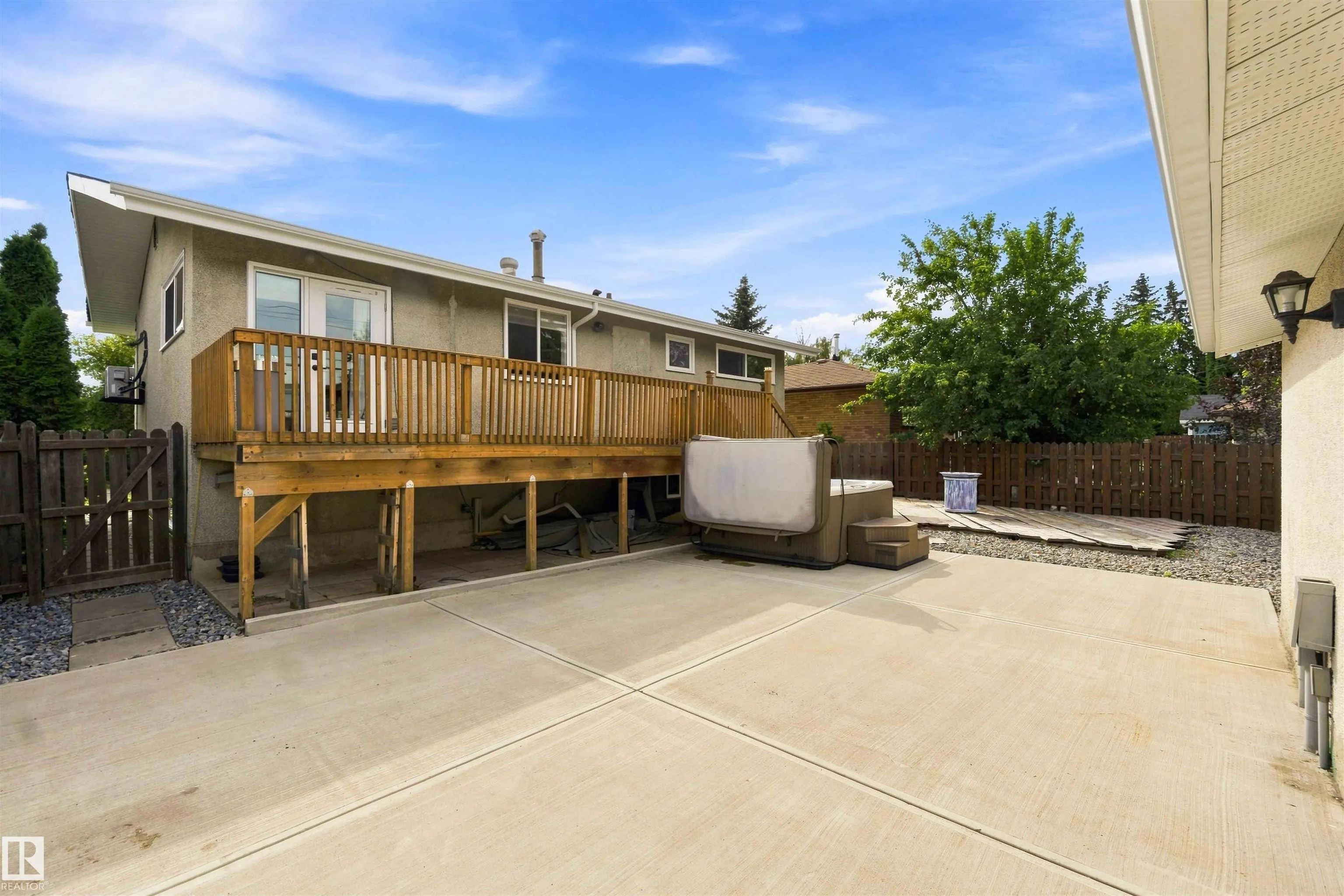 13820 63 Street