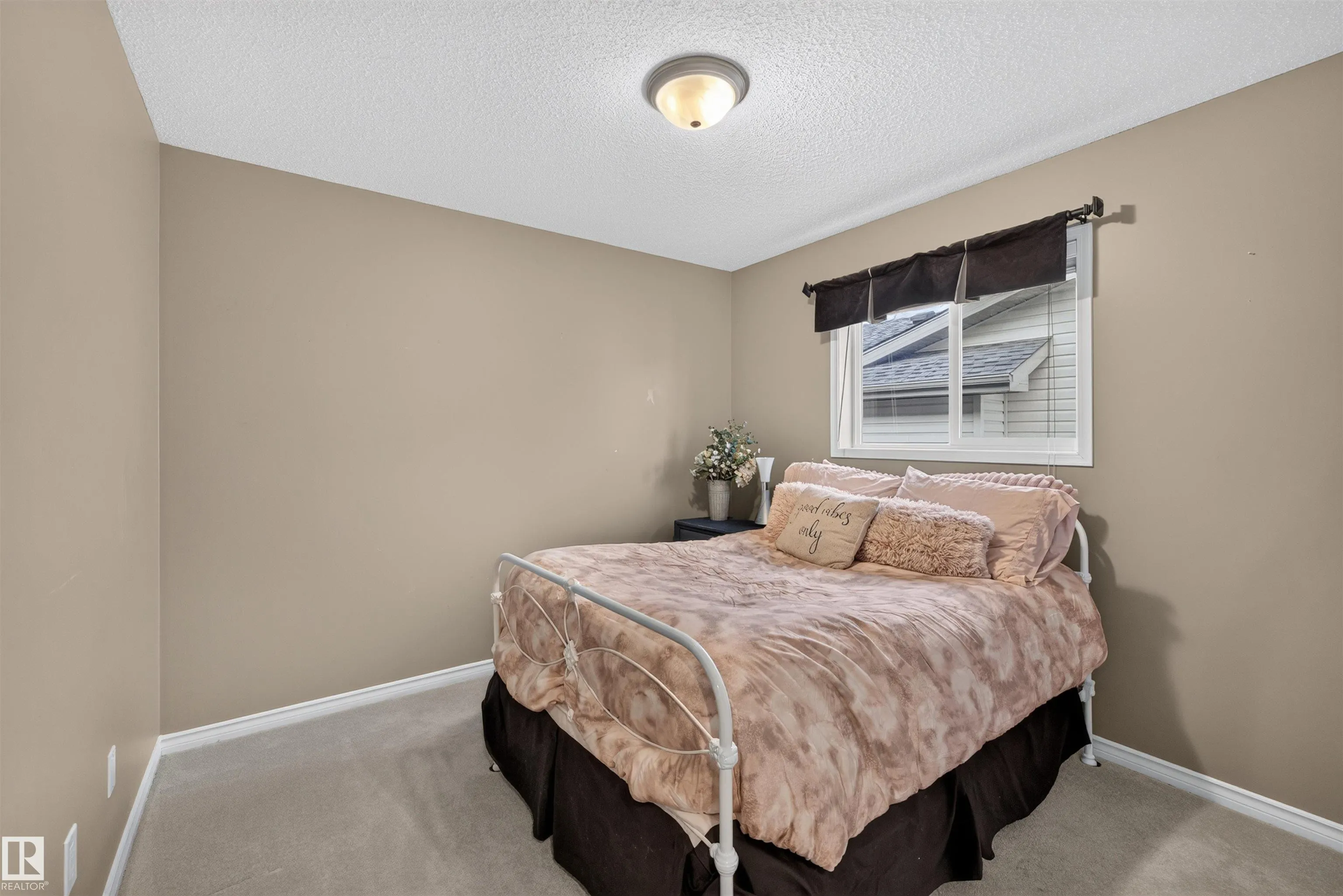 54 FOXHAVEN Way