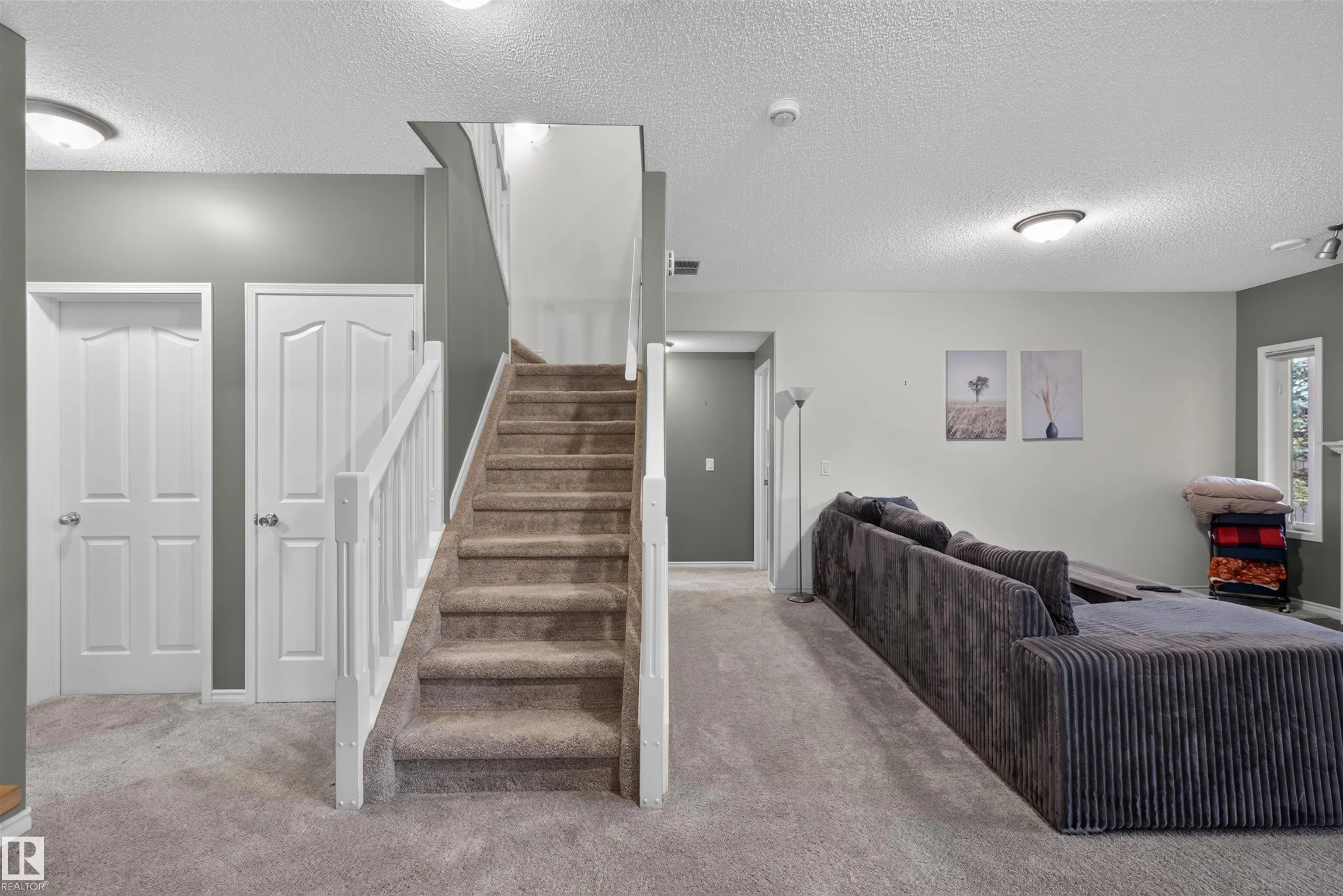 54 FOXHAVEN Way