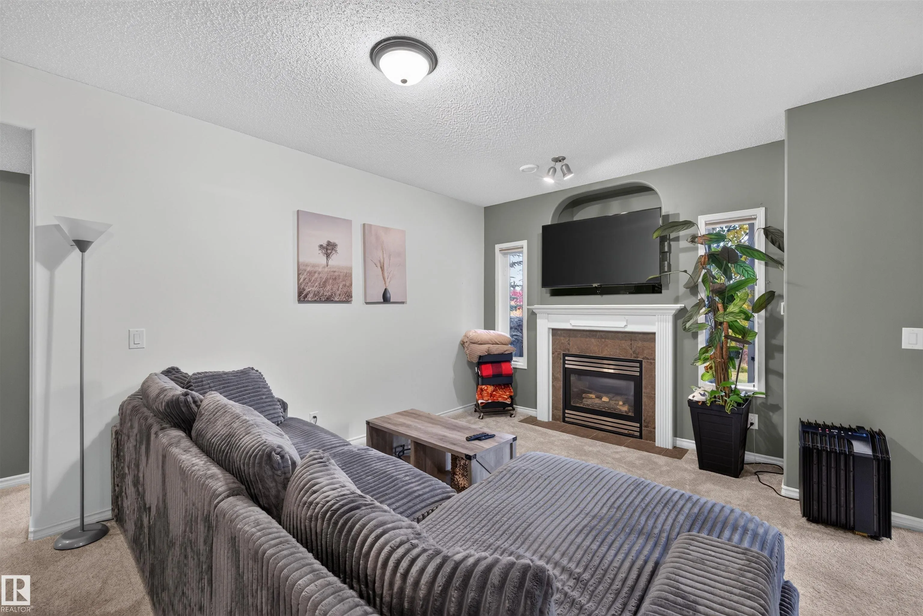 54 FOXHAVEN Way