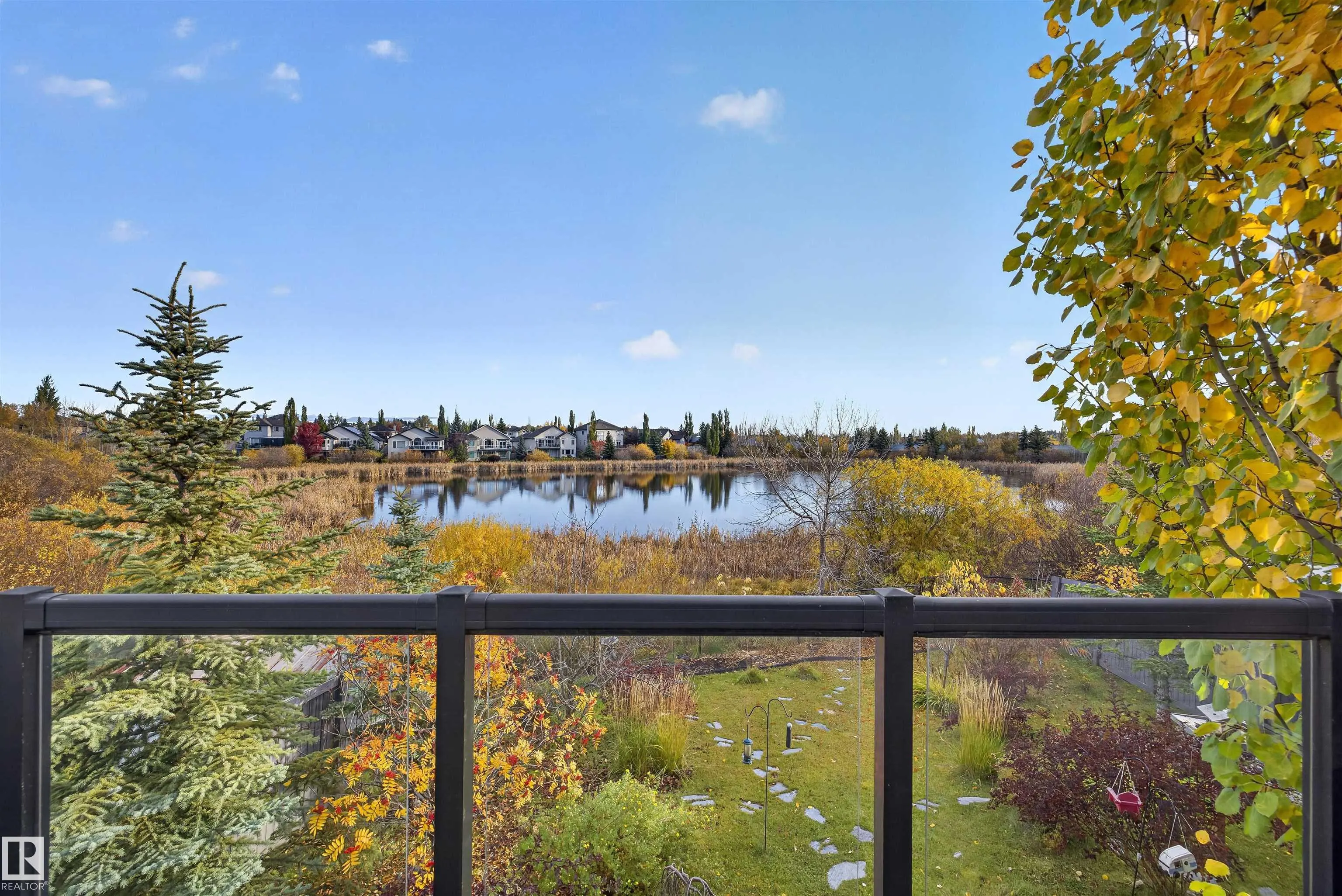 54 FOXHAVEN Way