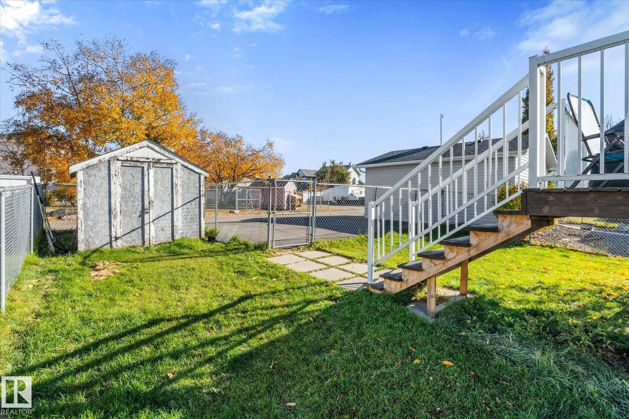 33 CAMPBELL Road