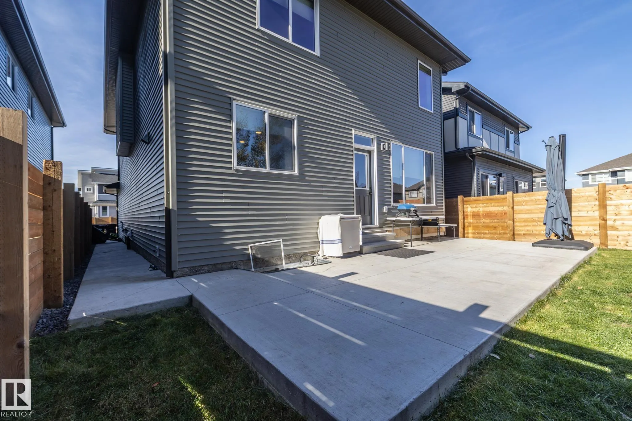 54 KINGSBURY Circle