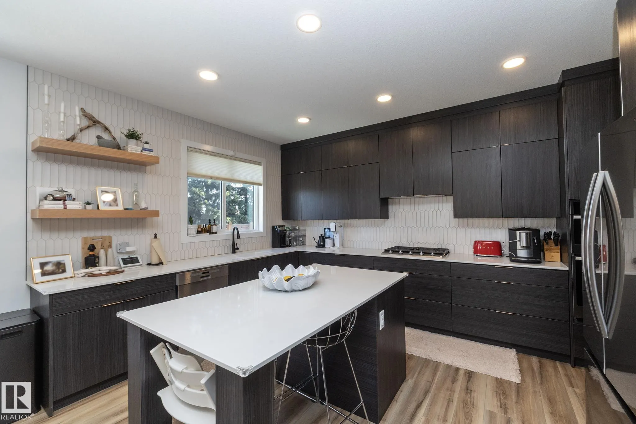 54 KINGSBURY Circle
