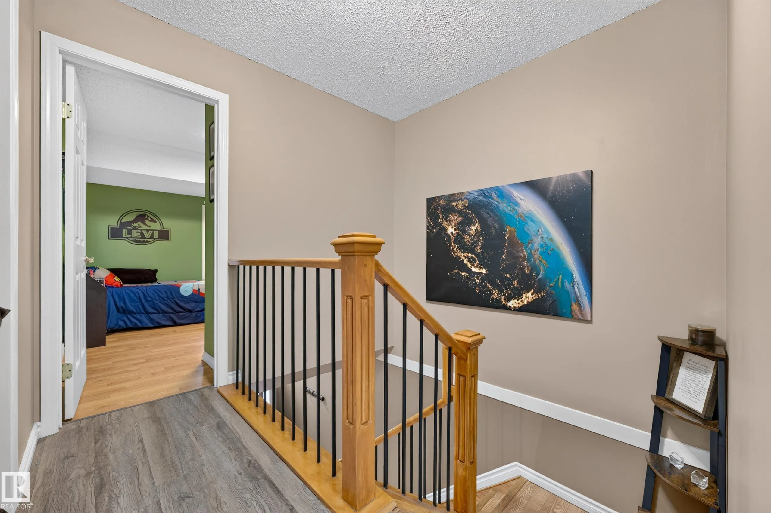 1209 HOOKE Road