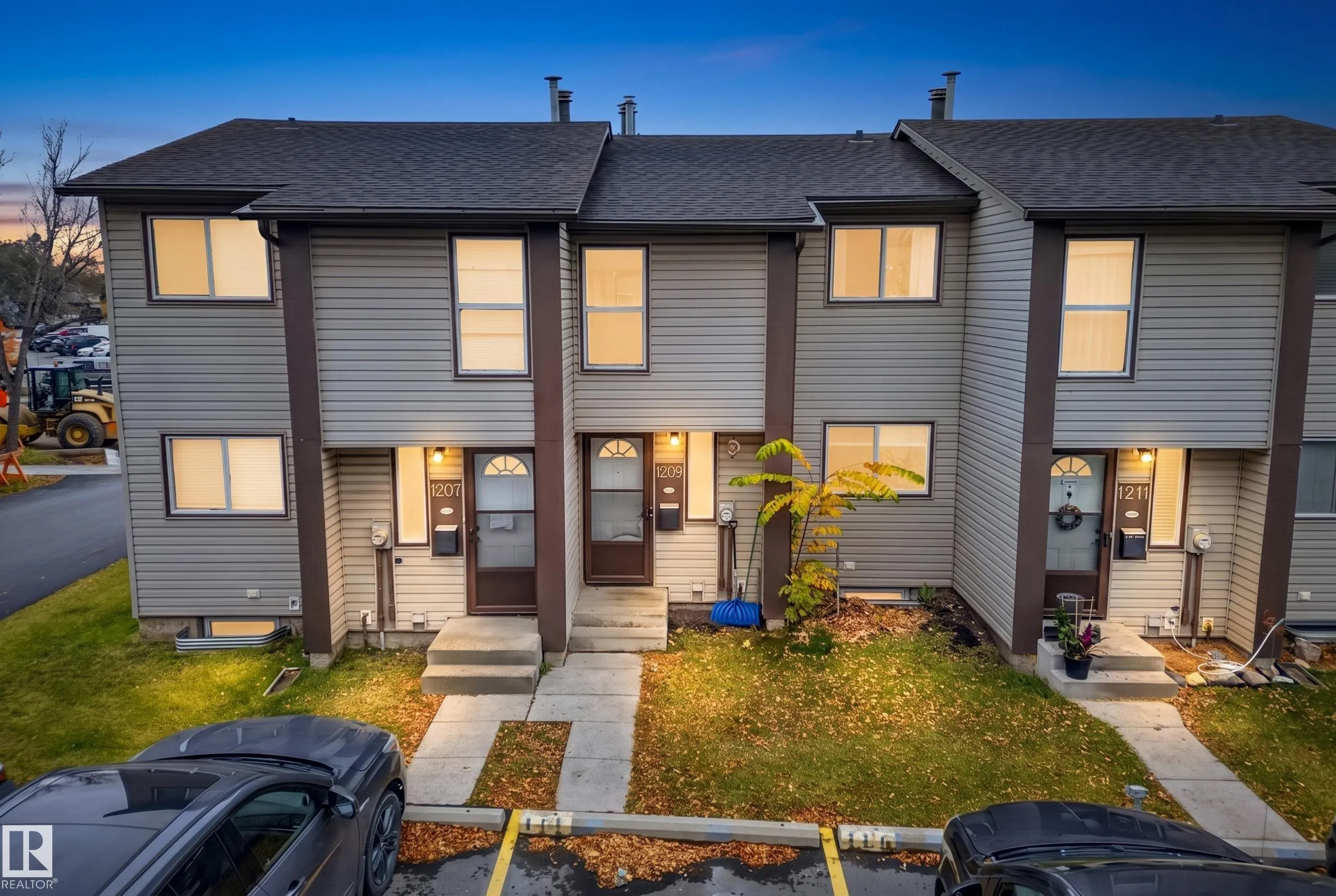 1209 HOOKE Road