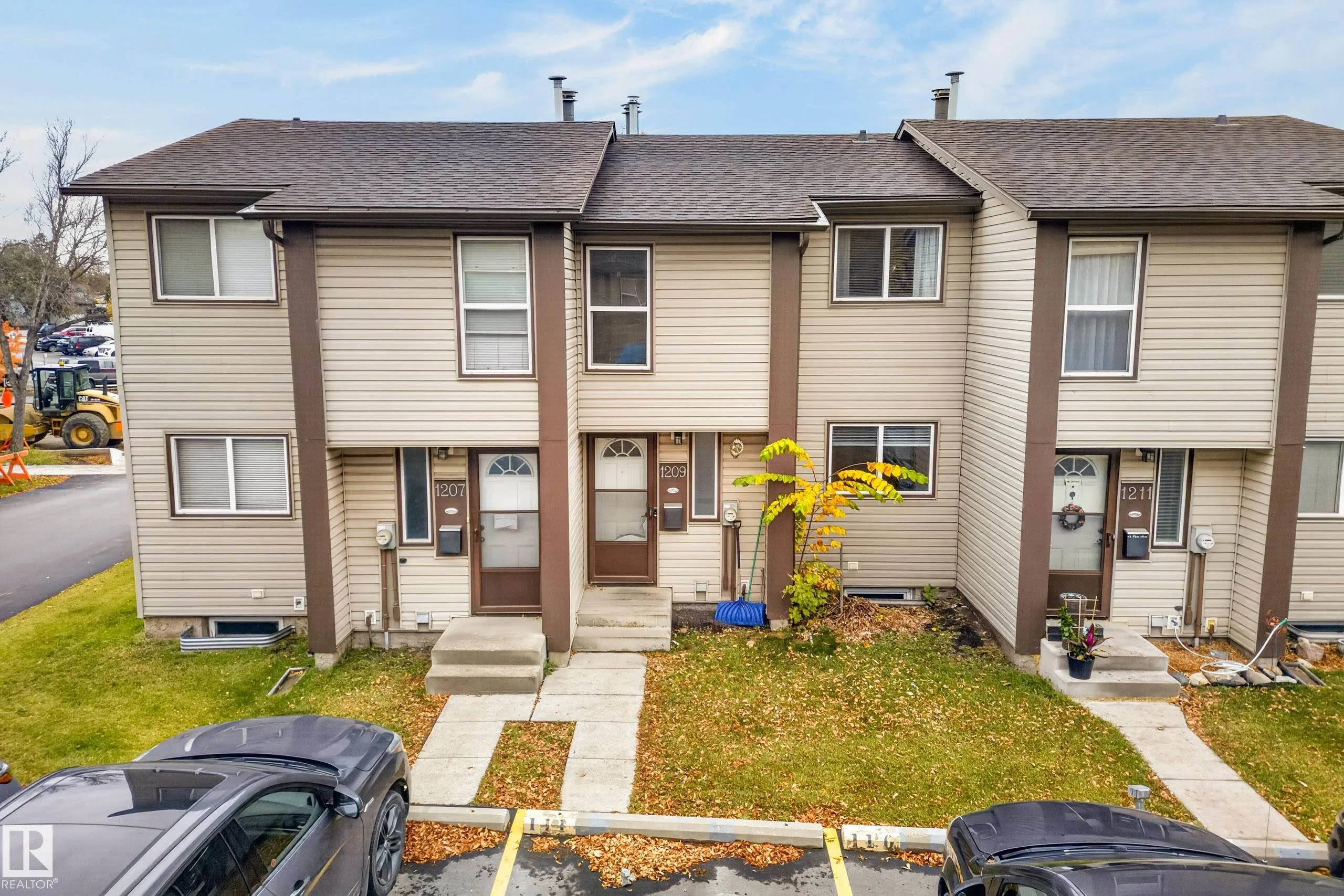 1209 HOOKE Road