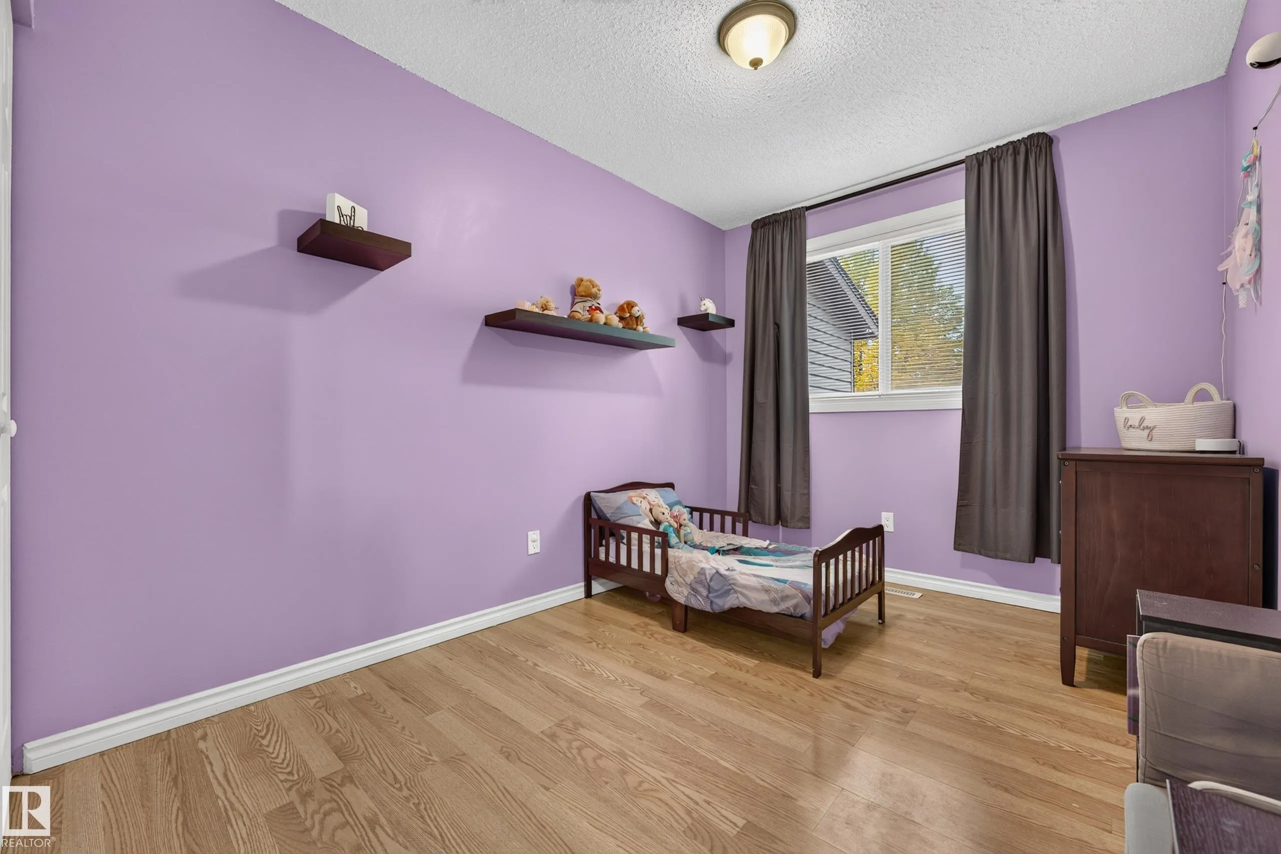 1209 HOOKE Road