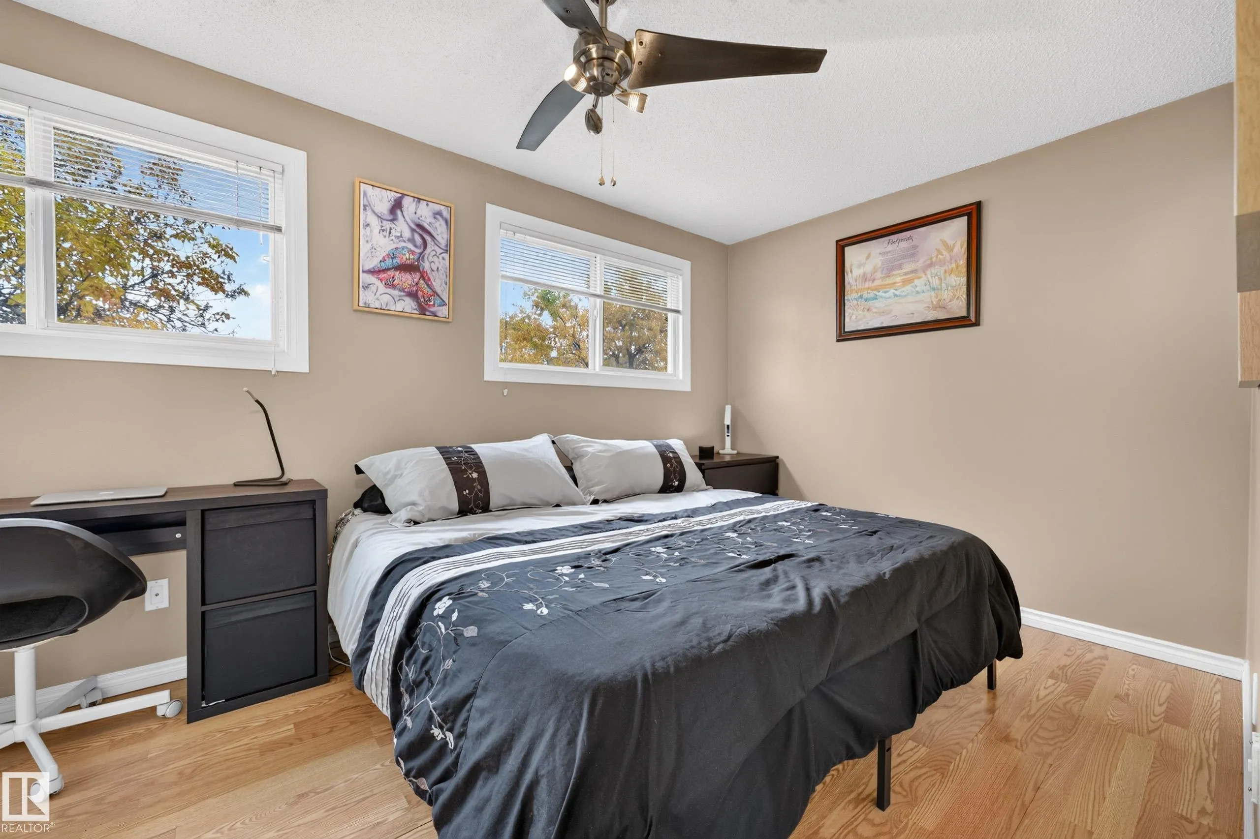 1209 HOOKE Road