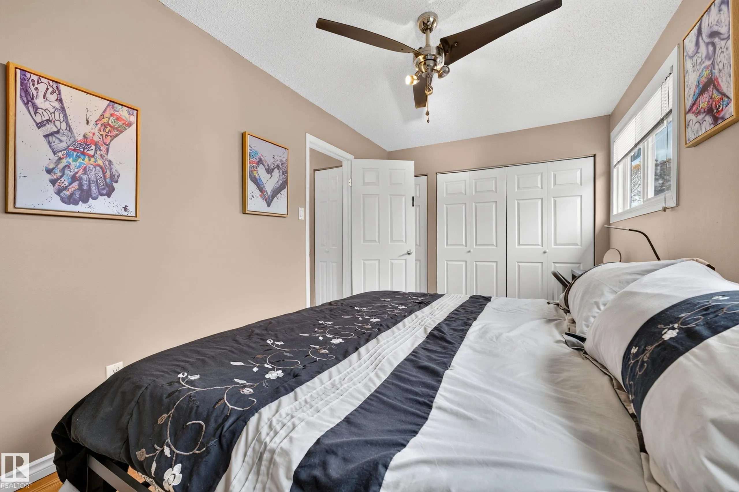 1209 HOOKE Road