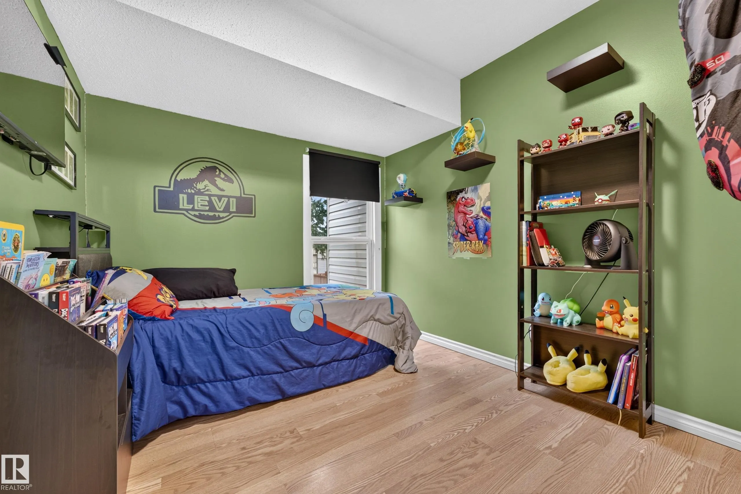 1209 HOOKE Road
