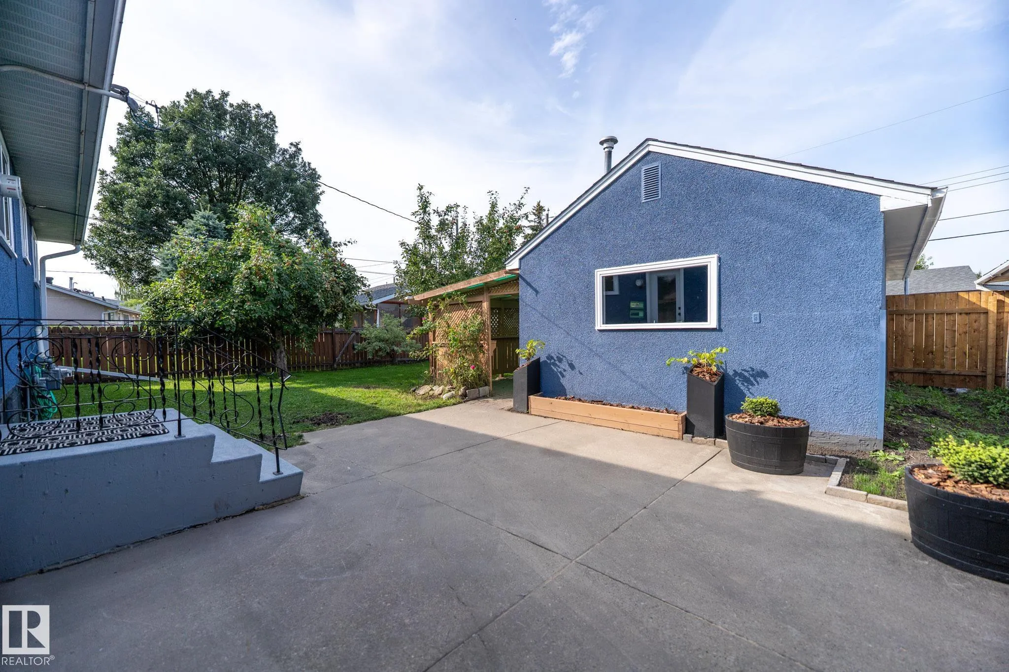 16136 109A Avenue
