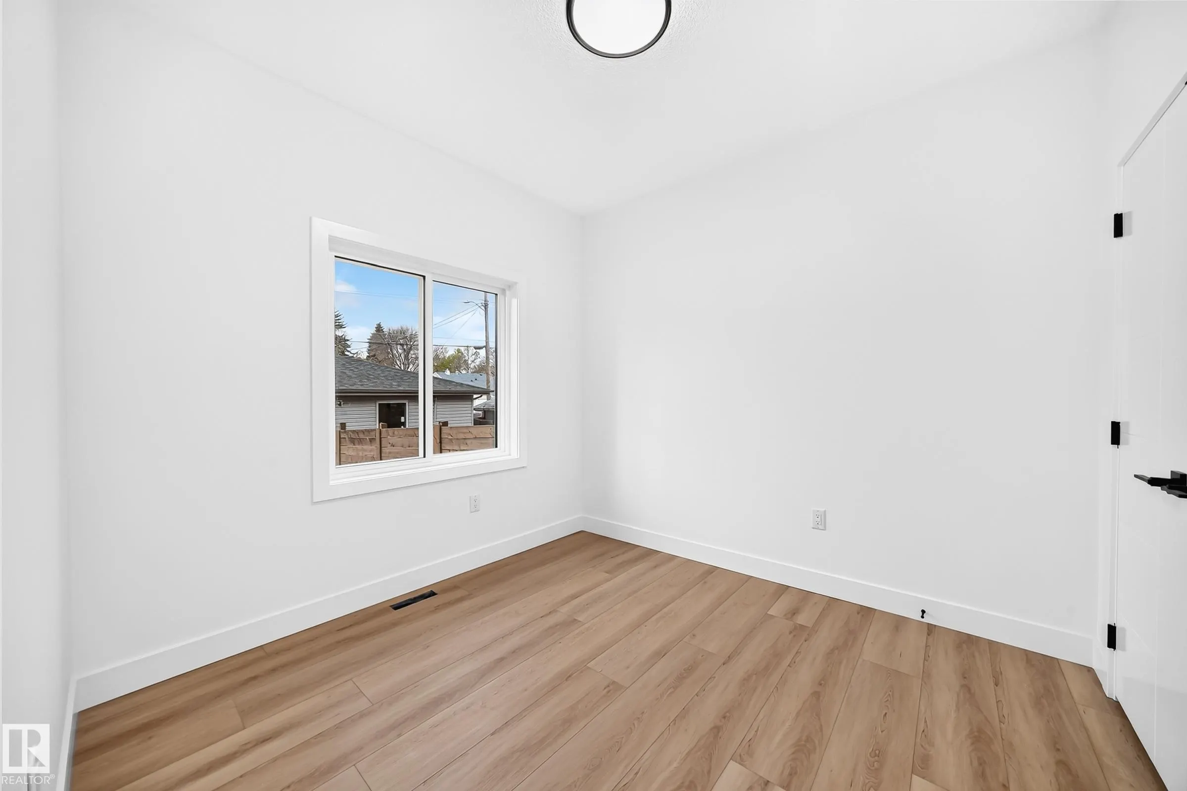 12906 123 Street