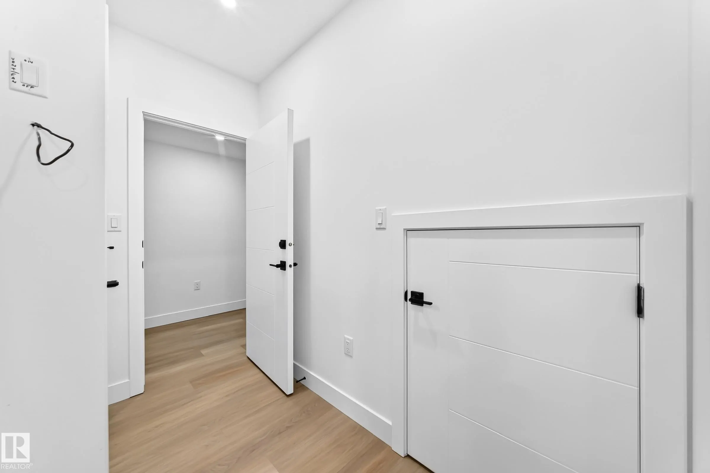 12906 123 Street