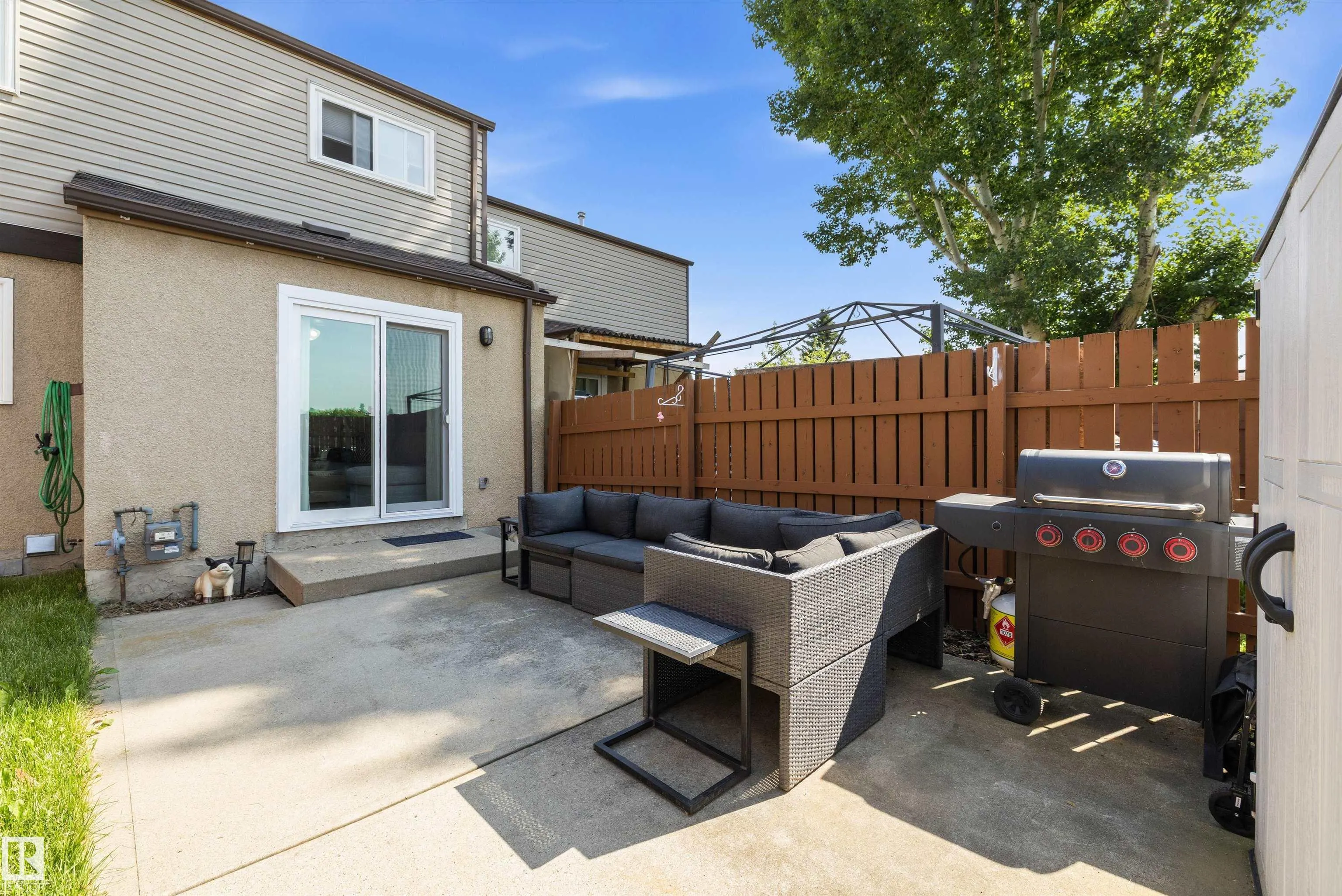 14207 23 Street