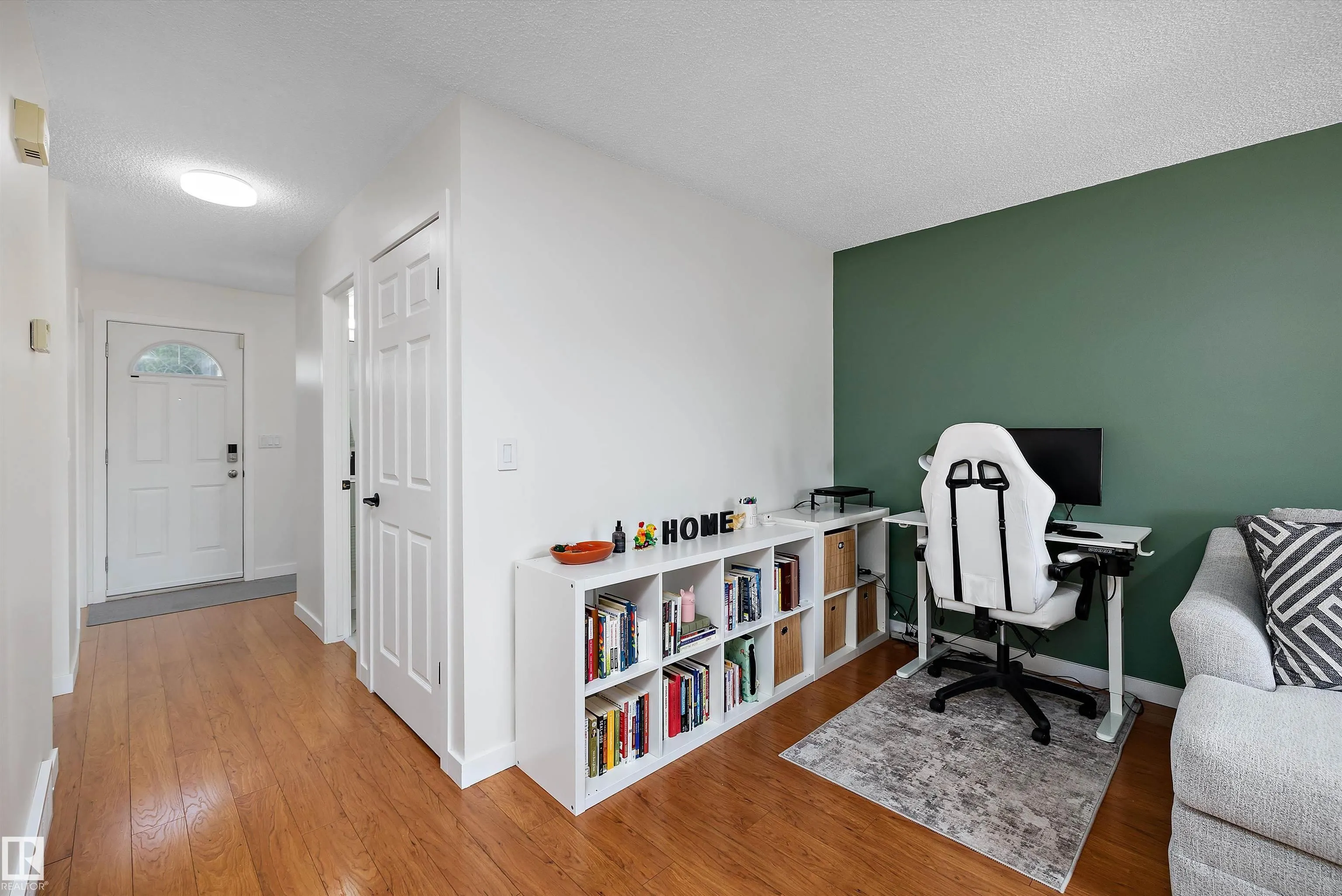 14207 23 Street