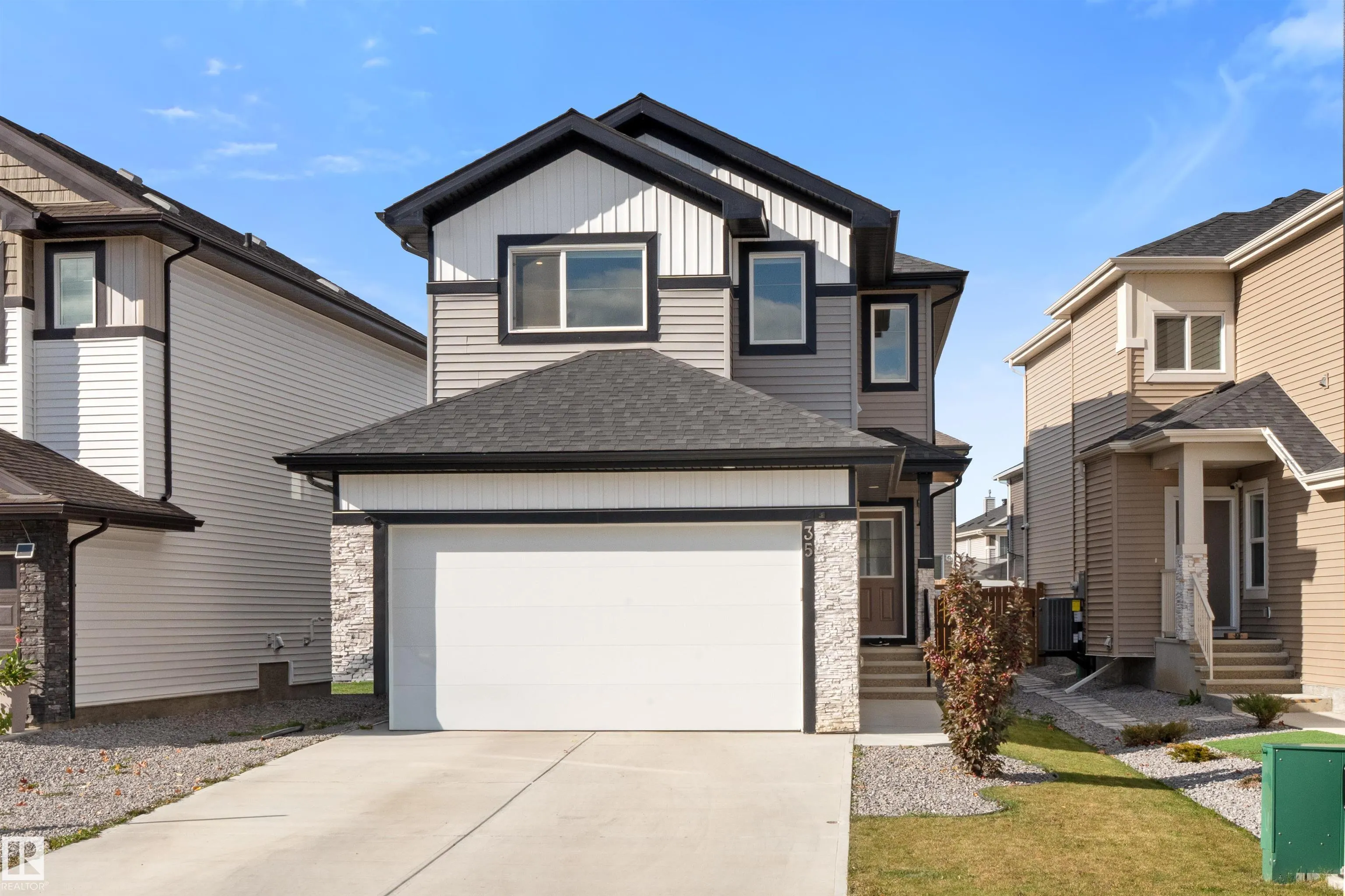 35 MEADOWBROOK Way
