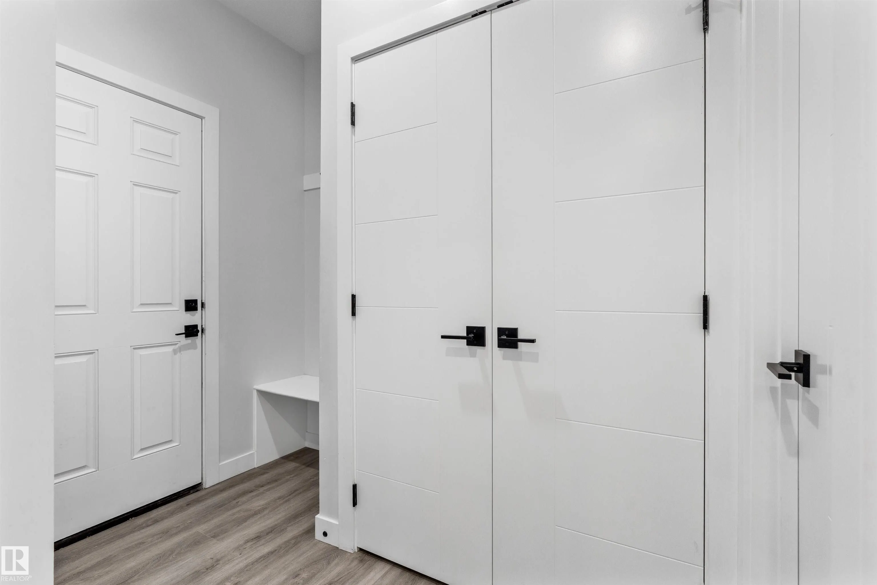 35 MEADOWBROOK Way