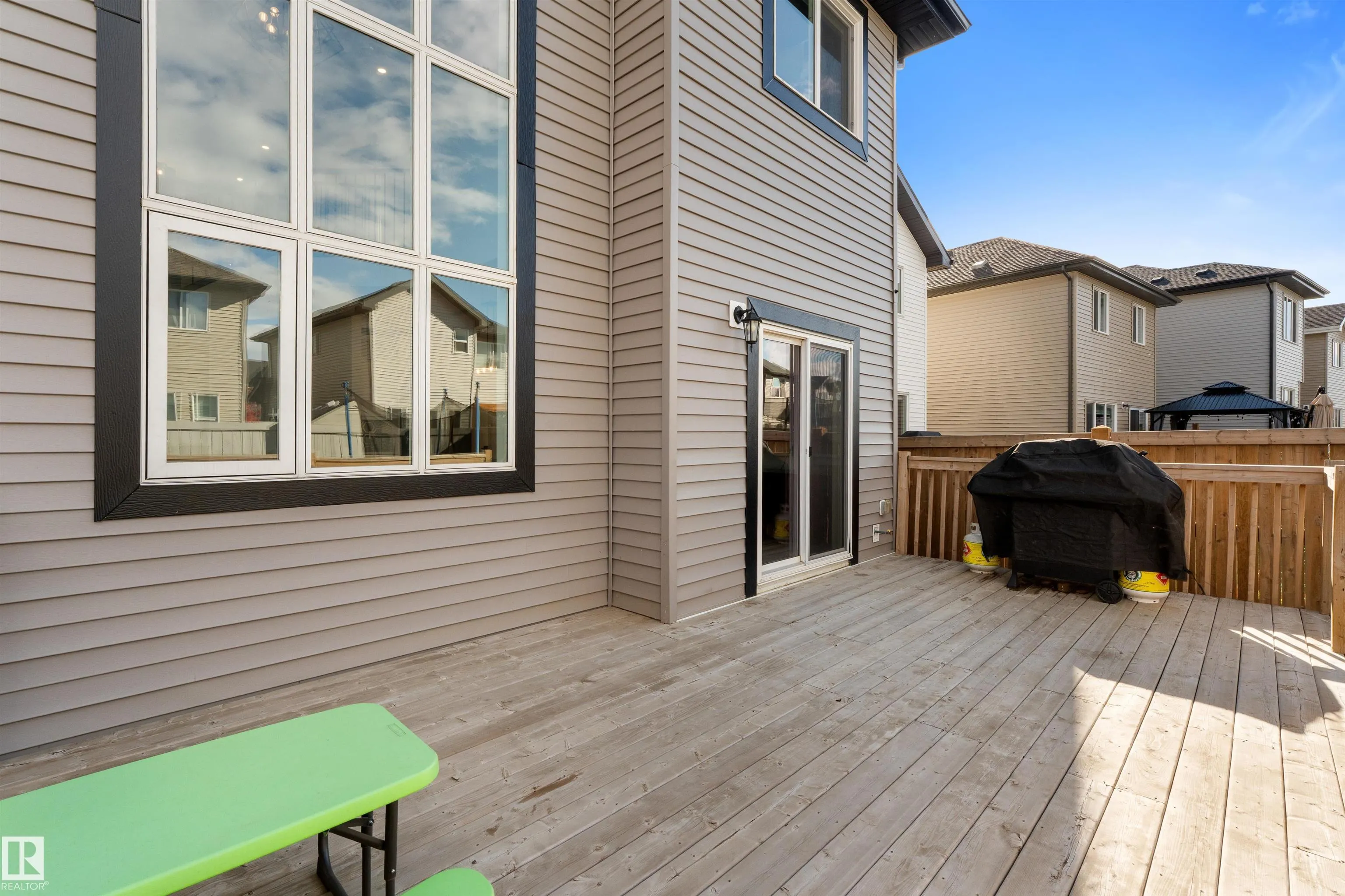 35 MEADOWBROOK Way