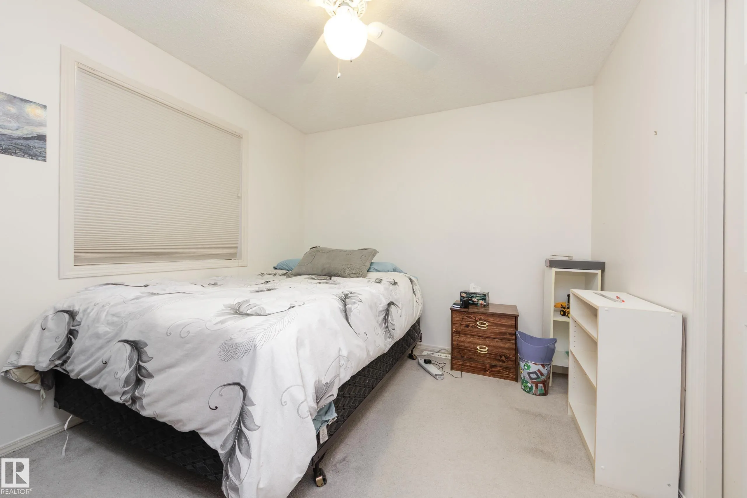 553 GLENWRIGHT Crescent