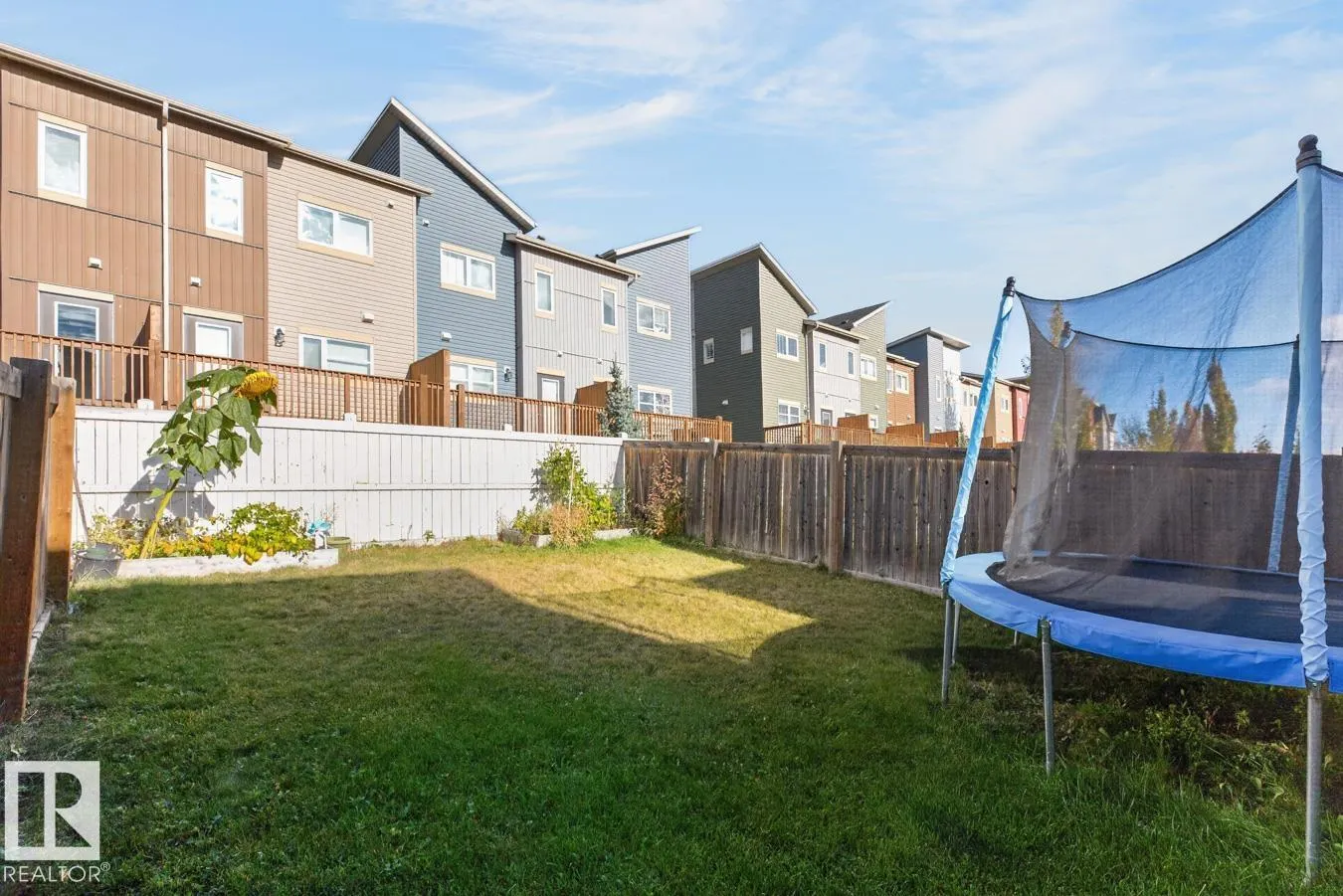 411 SIMMONDS Way