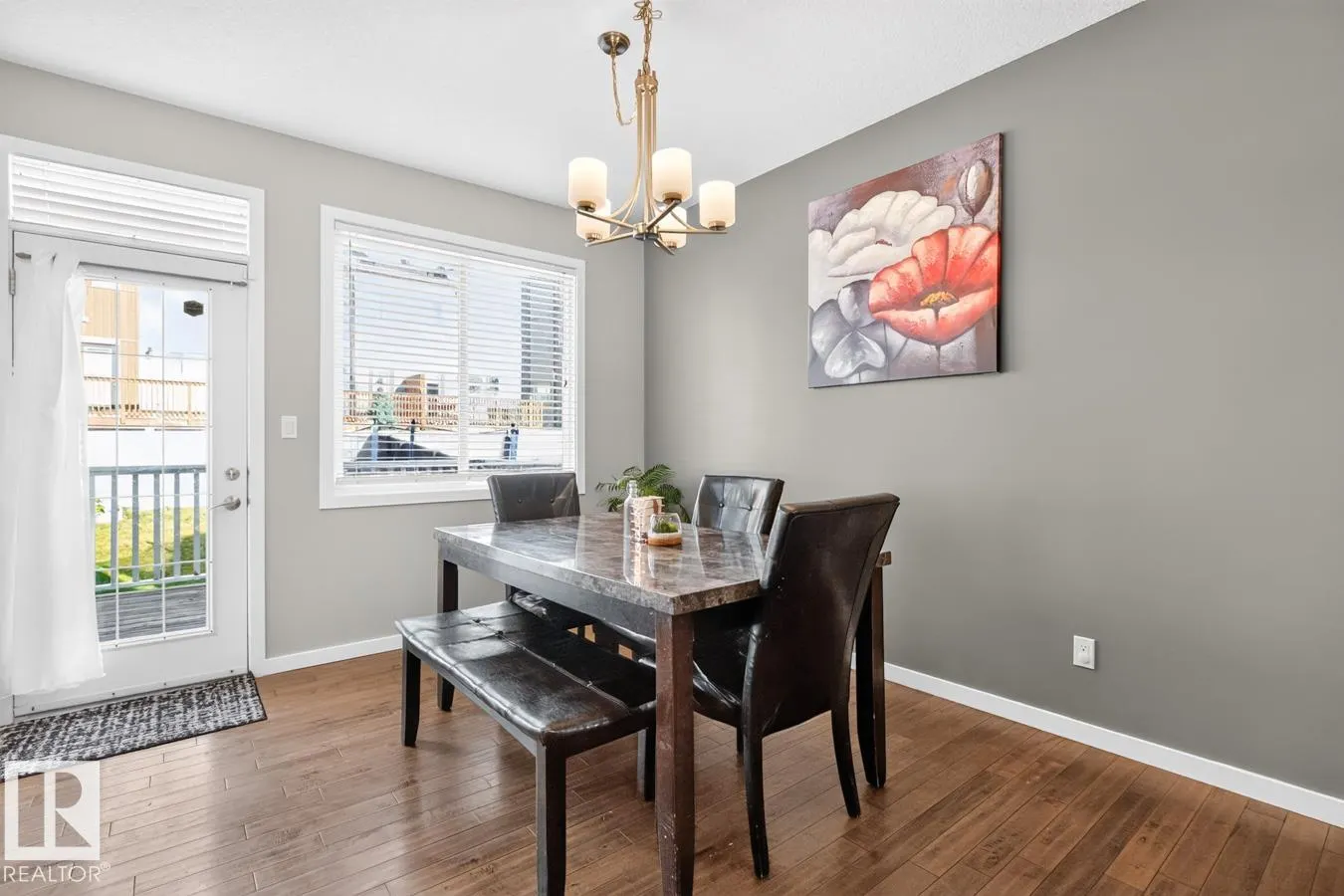 411 SIMMONDS Way
