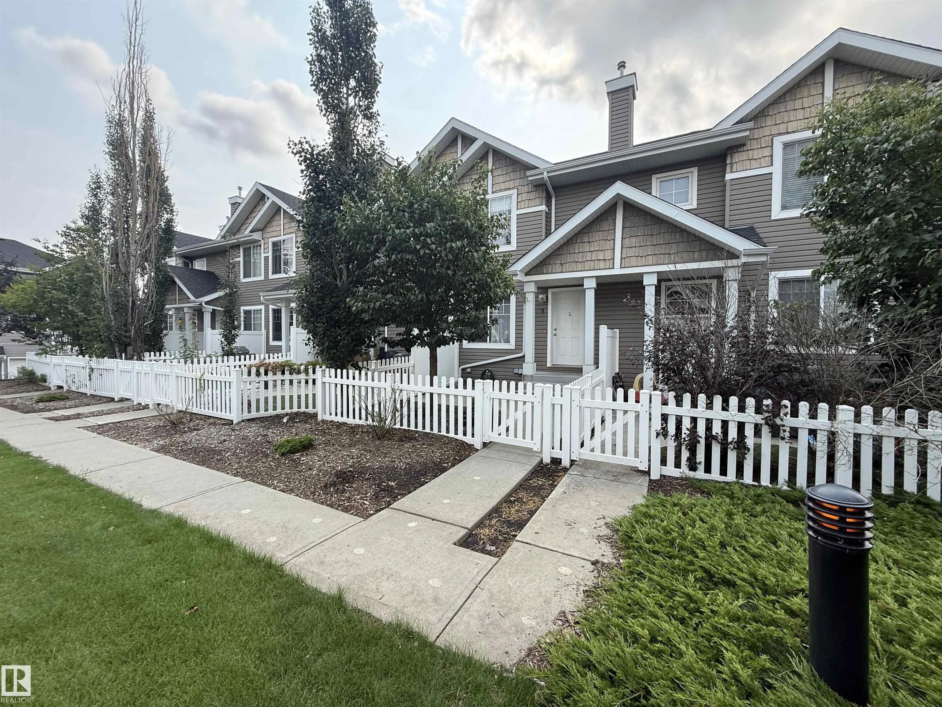 3075 TRELLE Crescent