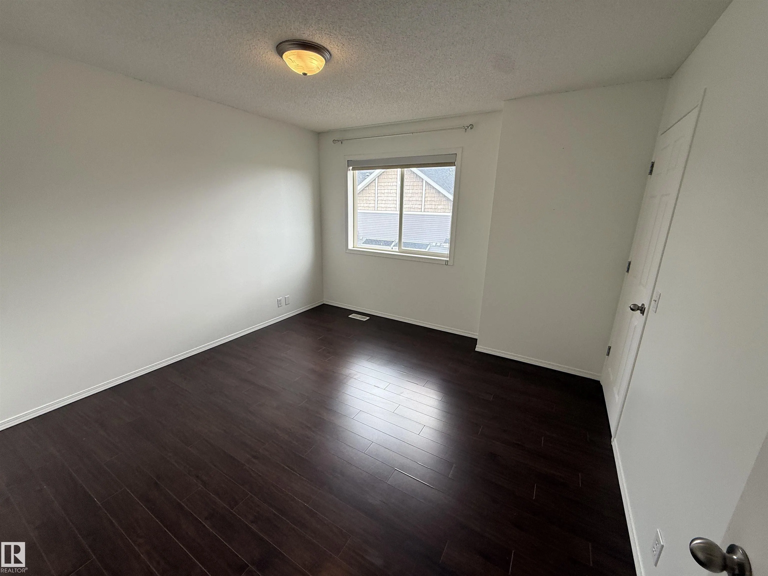 3075 TRELLE Crescent