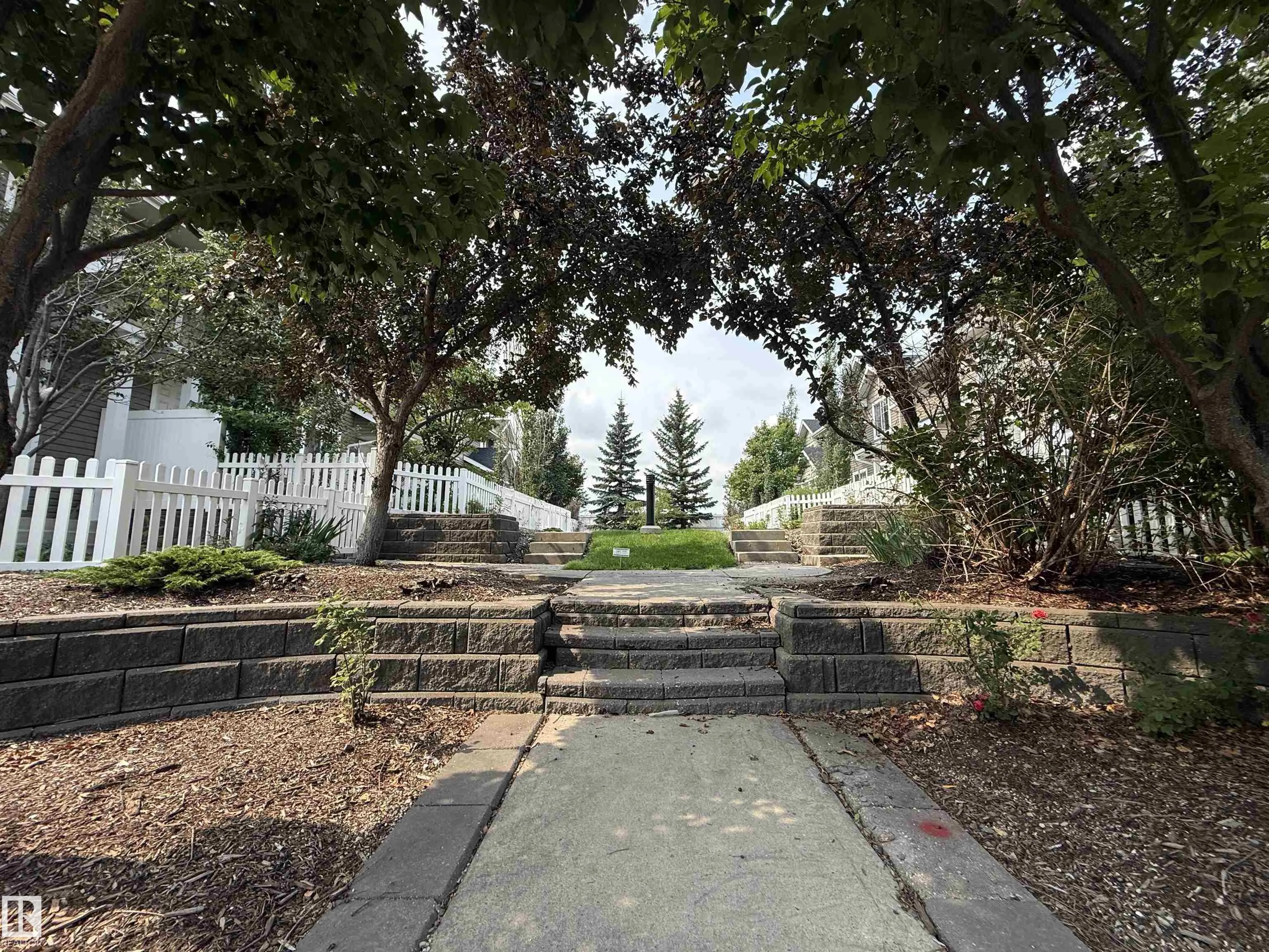 3075 TRELLE Crescent